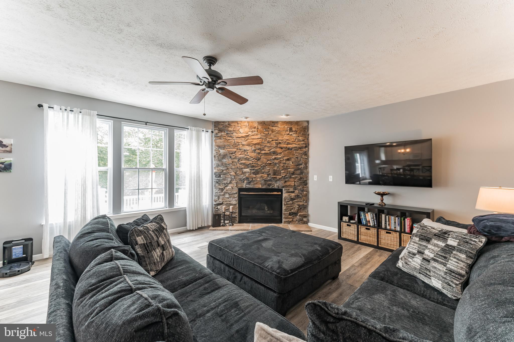 PATRIOTS GLEN - Residential