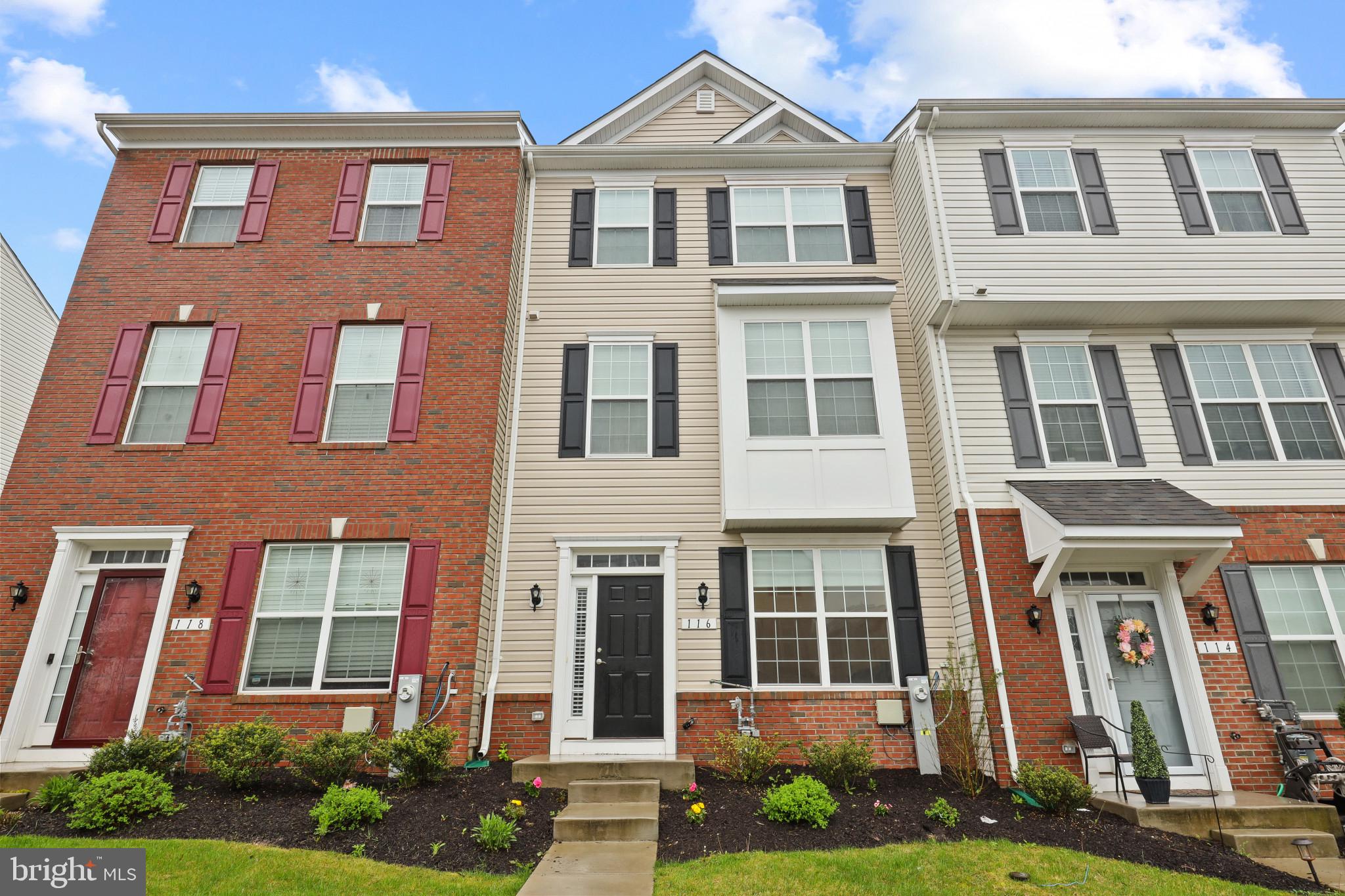 GORGEOUS TOWNHOME LOCATED IN THE SOUGHT-AFTER DEERBORNE COMMUNITY NOW AVAILABLE. 4 BEDROOMS ABOVE GRADE WITH 2.5 BATHROOMS. ENTRY LEVEL FEATURES A SECONDARY GREAT ROOM - GREAT FOR OFFICE, PLAYROOM, OR HOME GYM. GLISTENING UPGRADED FLOORING CASCADES THROUGHOUT. ENJOY CUSTOM WHITE CABINETRY, IMPORTED TILE, GRANITE COUNTERTOPS, SS APPLIANCES IN DESIGNER CHEF'S KITCHEN WITH OVERSIZED ISLAND. CUSTOM BLINDS AND SHADES THROUGHOUT. LOADS OF NATURAL LIGHT. HIGH CEILING. WALK-IN SHOWERS. WALK-IN CLOSETS. CUSTOM COMPOSITE DECK OFF FAMILY ROOM - GREAT FOR ENTERTAINING. PRIVATE FENCED IN YARD BACKING FOR FORREST CONSERVATION - TONS OF PRIVACY. CLOSE PROXIMITY TO RETAIL SHOPPING, LOCAL DINING, AND ALL MAJOR HIGHWAYS. SCHEDULE A PRIVATE TOUR TODAY!