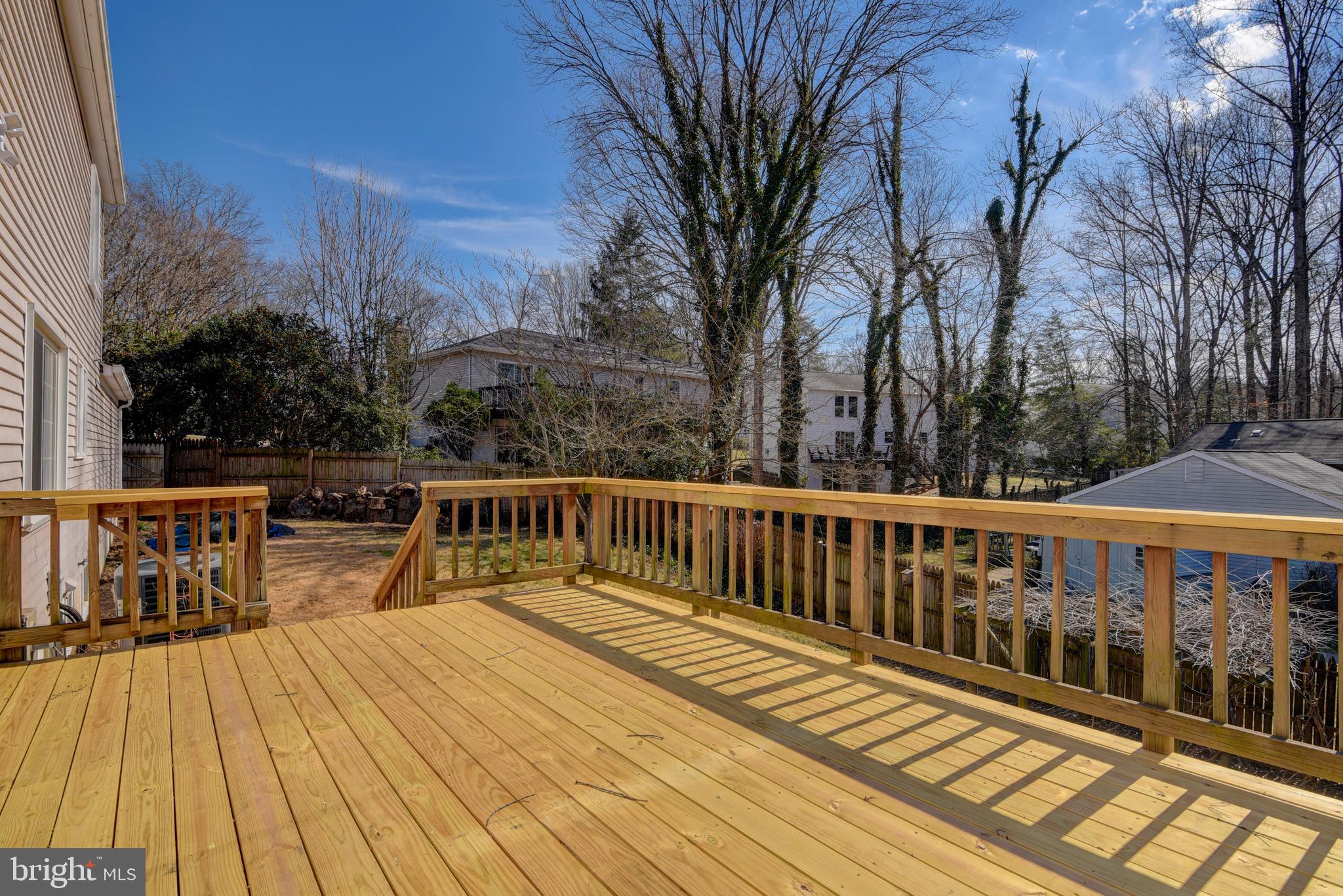 MONTCLAIR/COUNTRY CLUB - Residential Lease