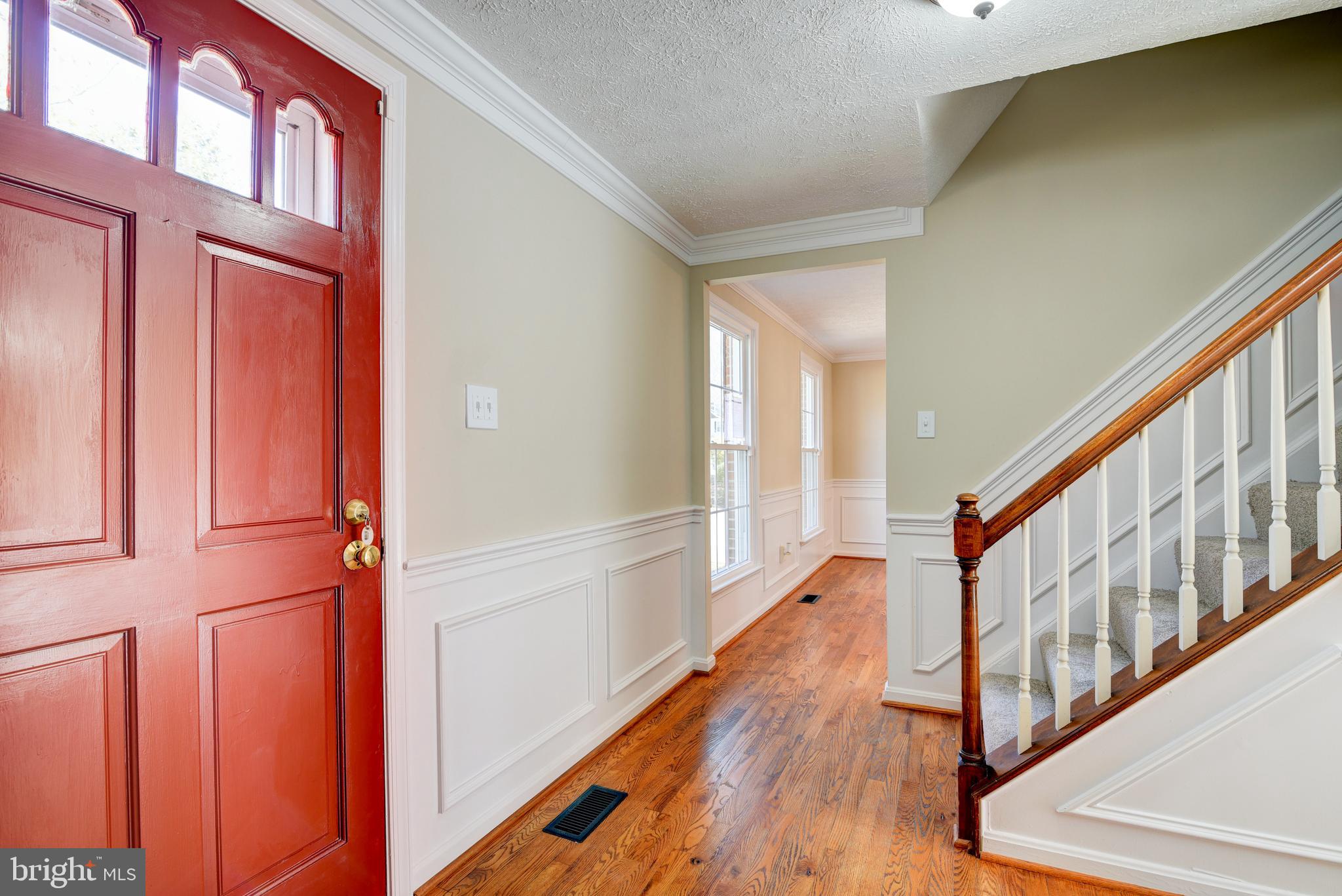 MONTCLAIR/COUNTRY CLUB - Residential Lease