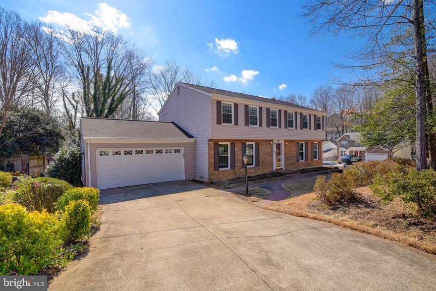 Come rent this very spacious 5 bedroom home on a large corner lot in the popular Montclair community!  Montclair has  beach lake access, parks, many walking paths, and community activities to help you live your best life! There is close access to I95 for an easy commute. This beautiful home has a brand new kitchen with granite countertops and stainless appliances. The large deck is off the adjoining family room makes this a large open space perfect for entertaining. The main floor has all hardwood floors and luxury vinyl plank flooring in the kitchen.  The rooms are spacious and there is plenty of closet space.  The basement is a large additional space, recently remodeled for your enjoyment. There is more than enough storage space. The house is freshly painted and has brand new carpet and luxury vinyl flooring. Montclair has a golf club and pool membership if you choose to join.  No pets.