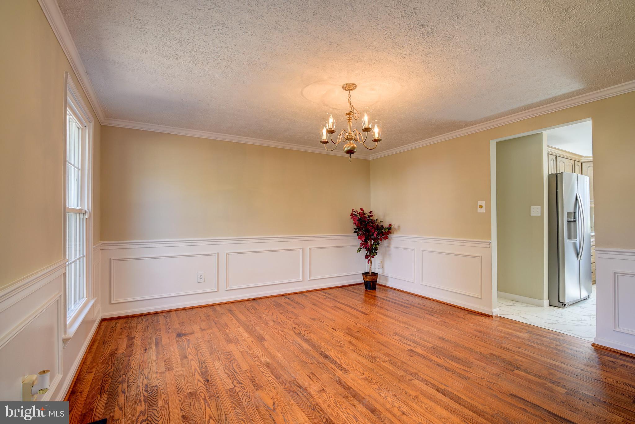 MONTCLAIR/COUNTRY CLUB - Residential Lease