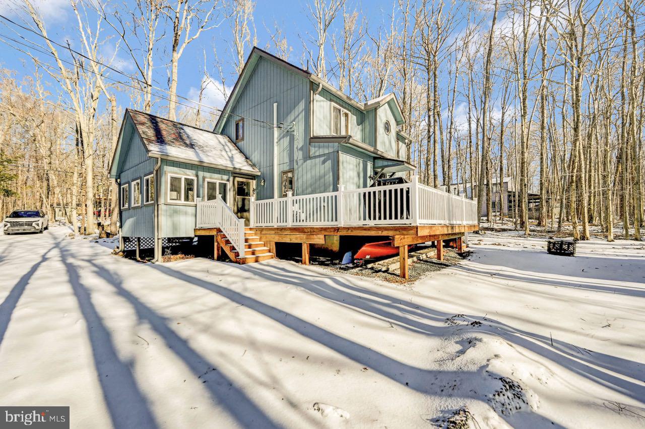 ARROWHEAD LAKE - Residential