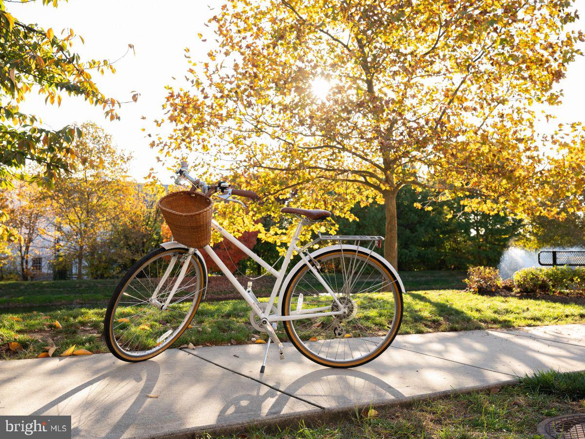 FLORIN HILL - Residential