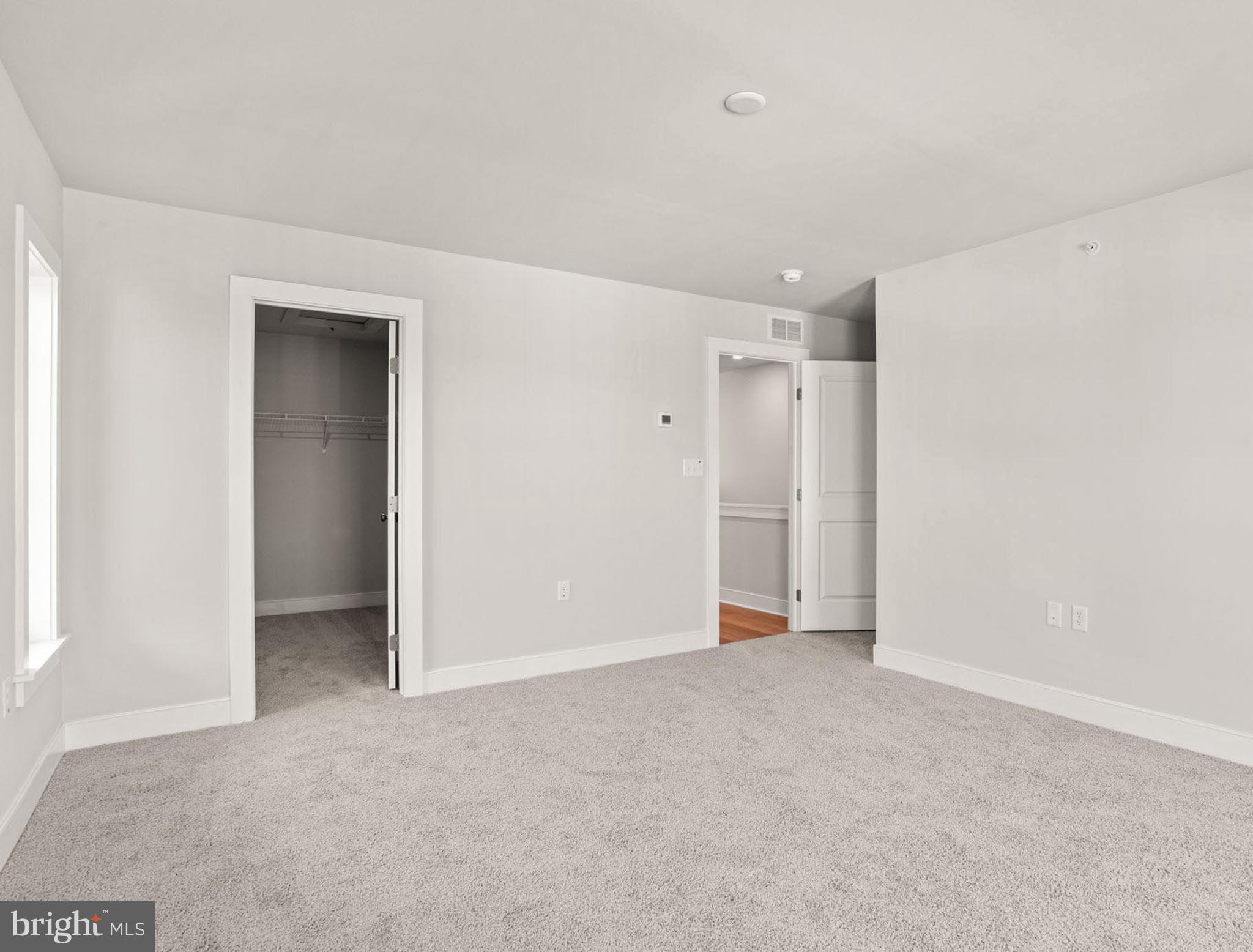 FLORIN HILL - Residential