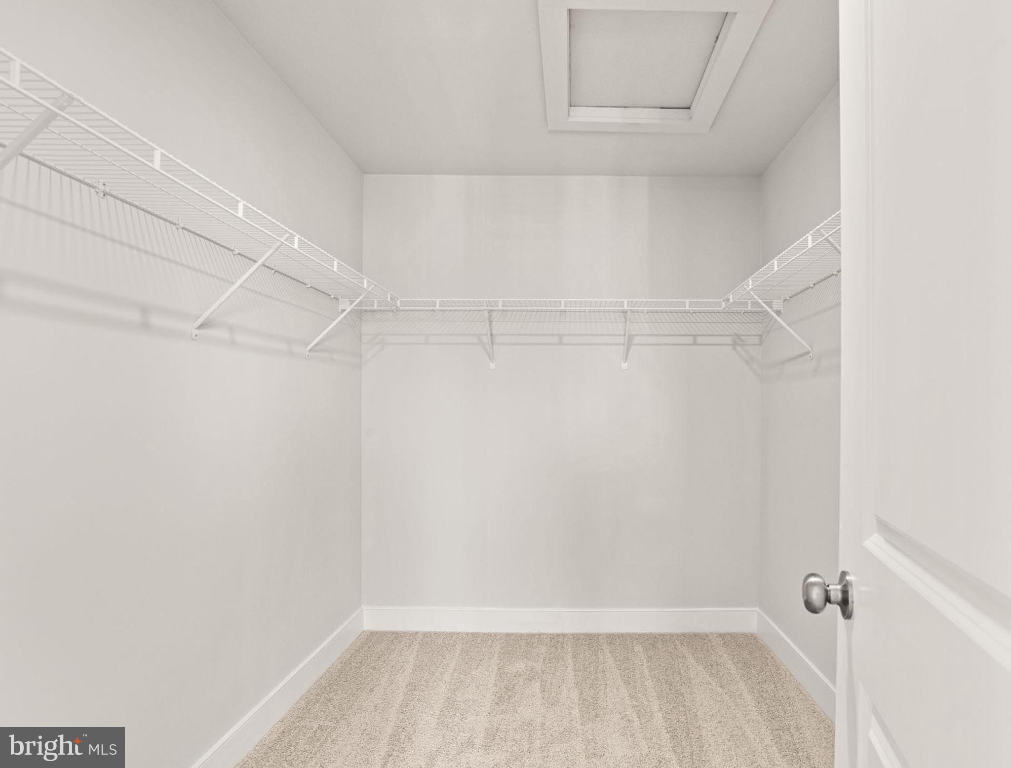 FLORIN HILL - Residential