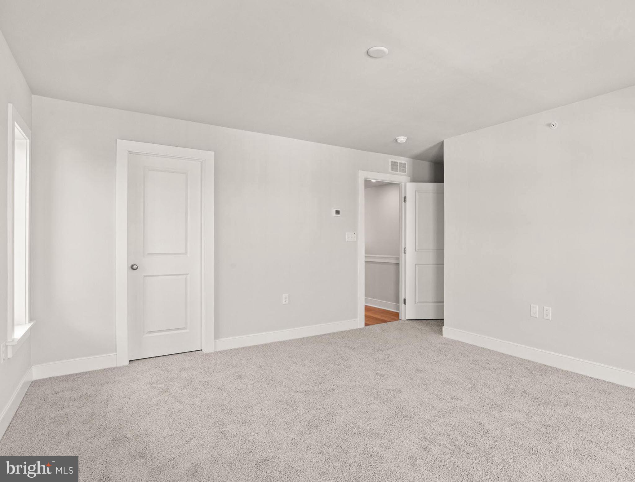 FLORIN HILL - Residential