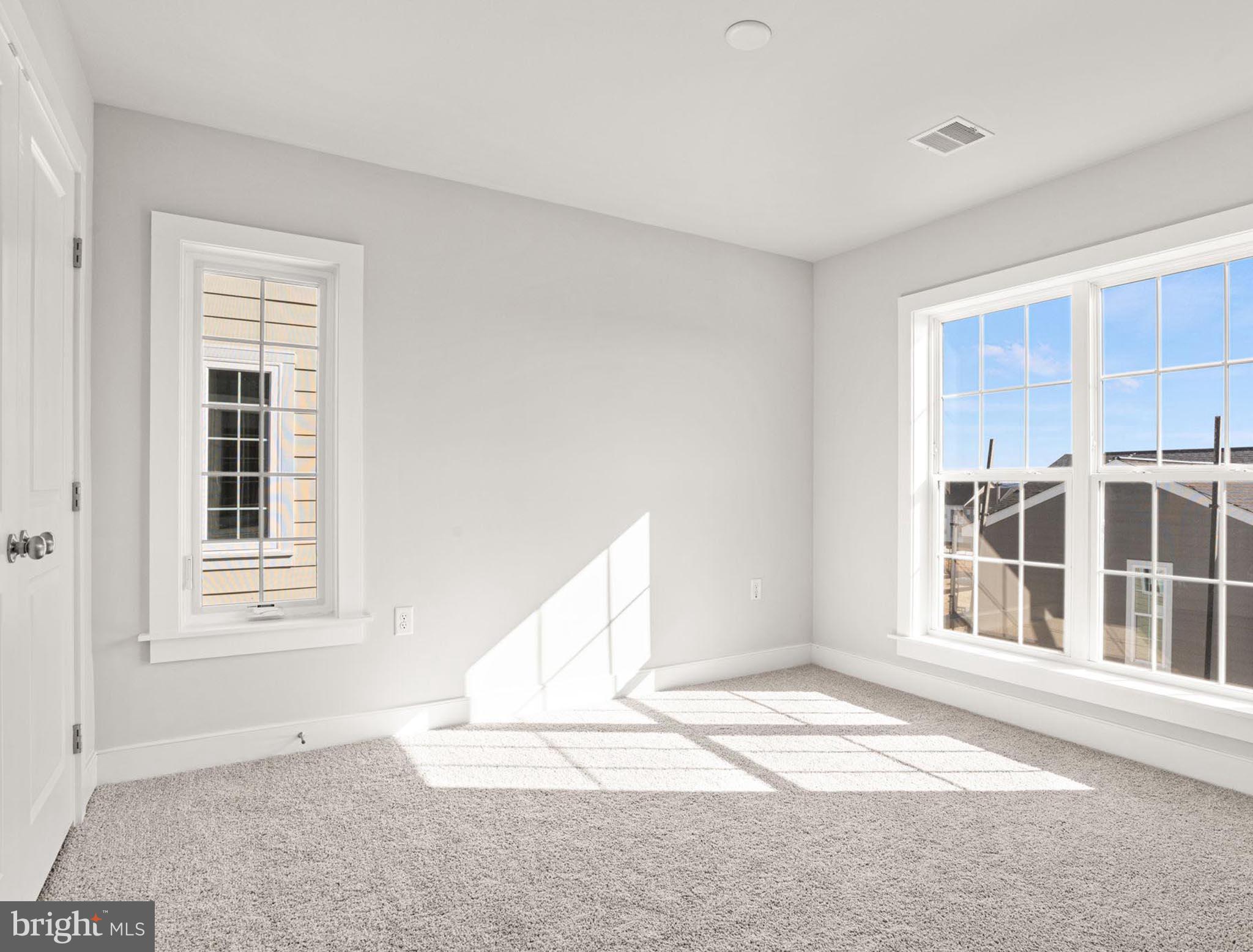 FLORIN HILL - Residential