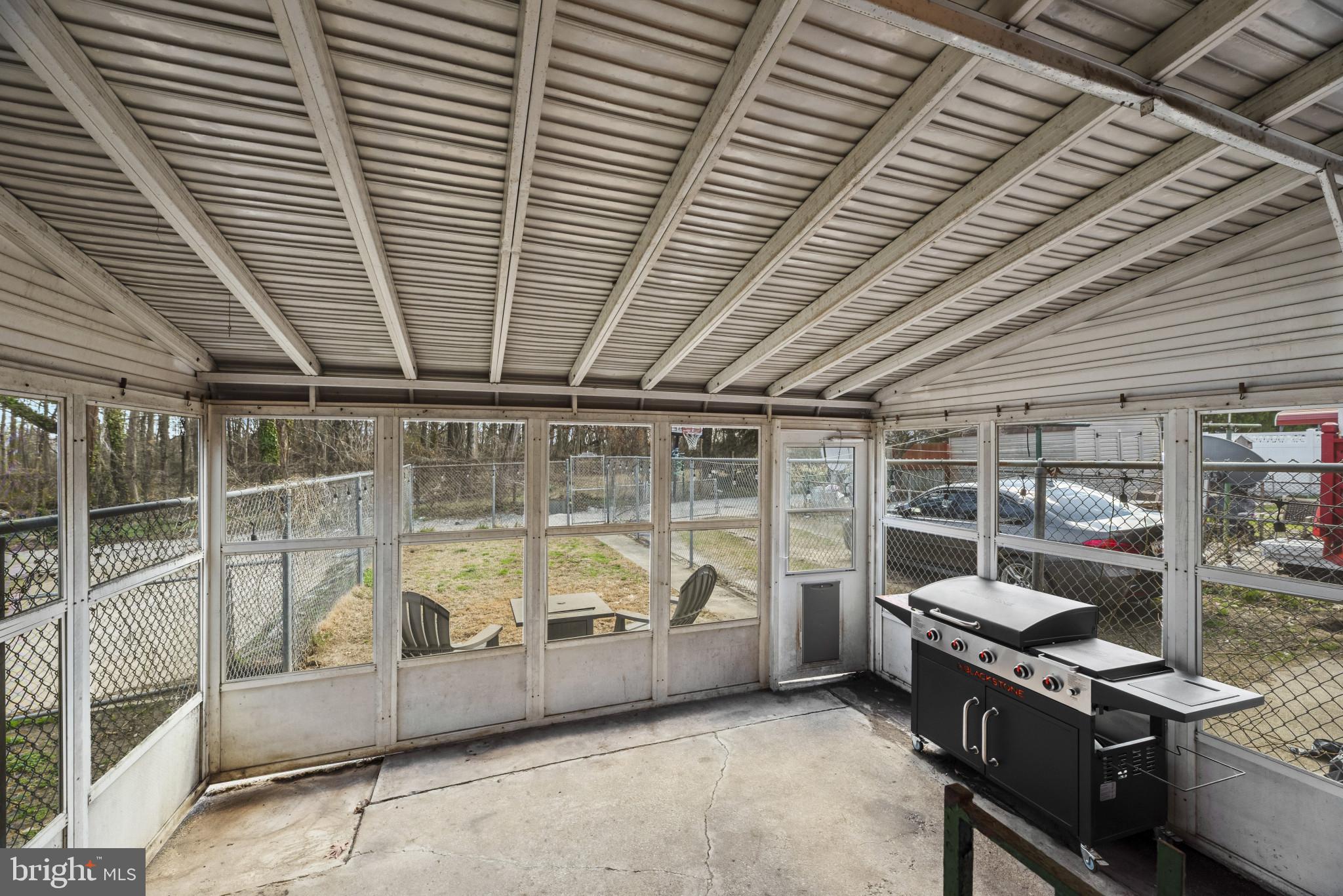 ESSEX/MIDDLESEX - Residential