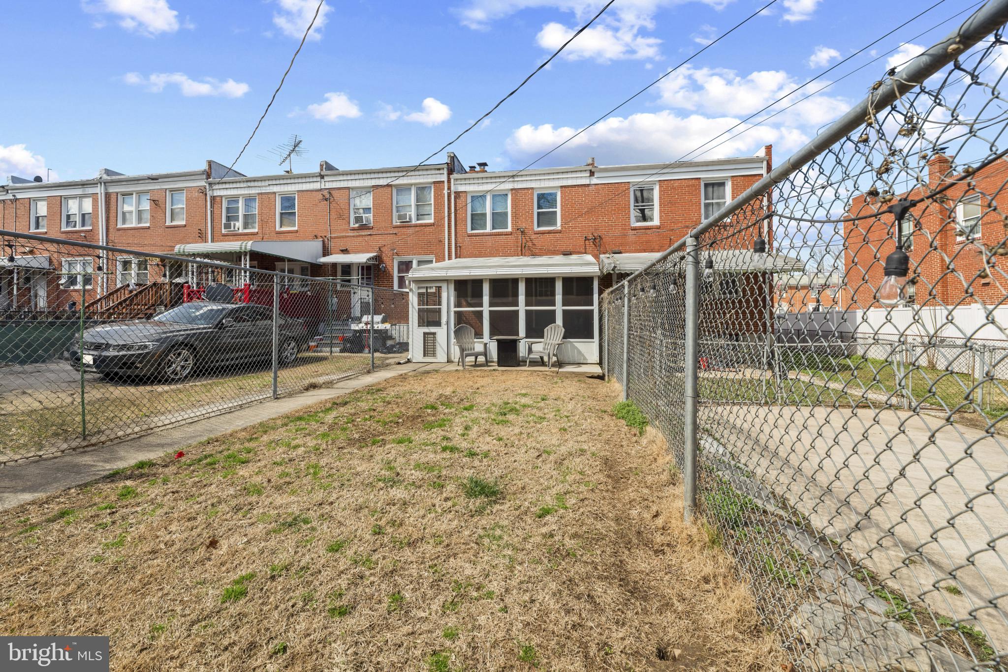 ESSEX/MIDDLESEX - Residential