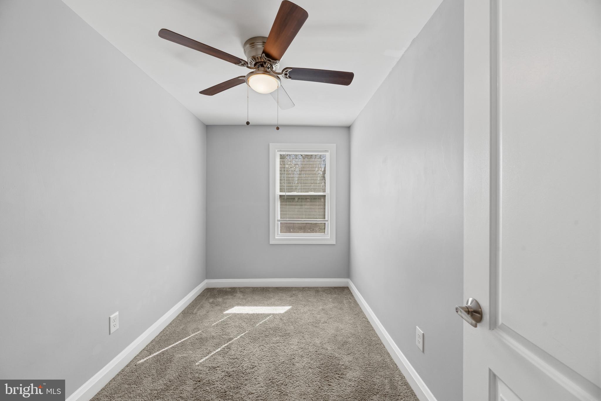 ESSEX/MIDDLESEX - Residential