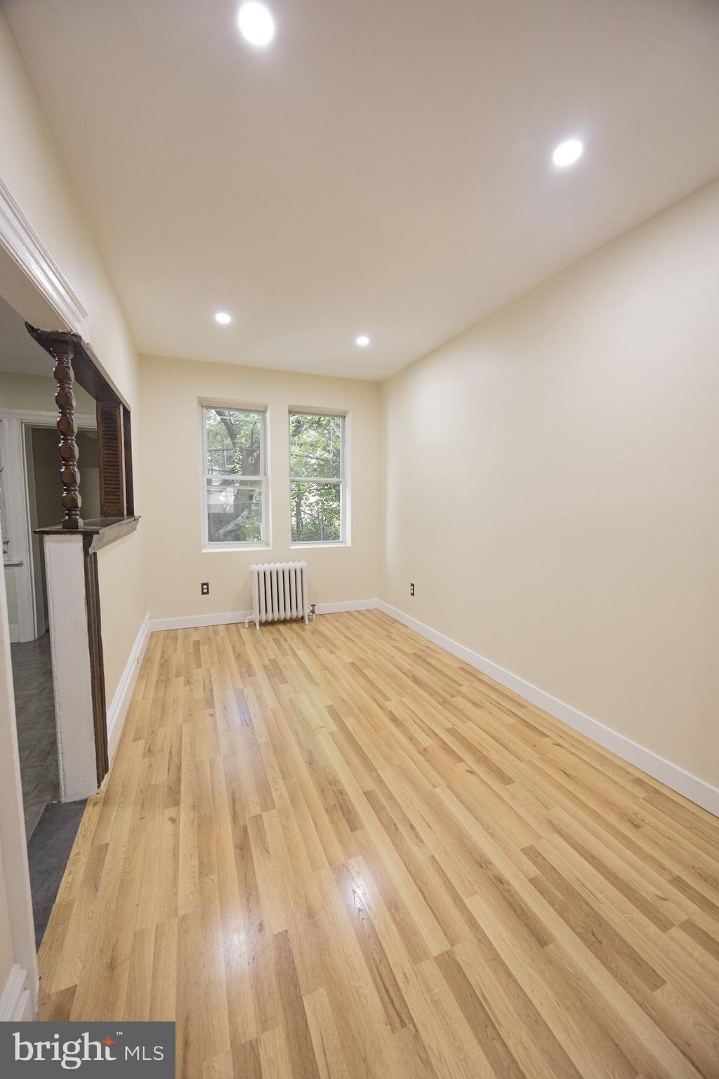 PHILADELPHIA (SOUTHWEST) - Residential