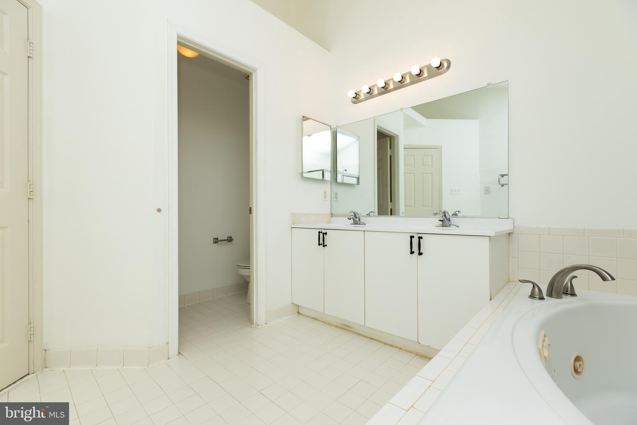 GATEWAY COMMONS - Residential