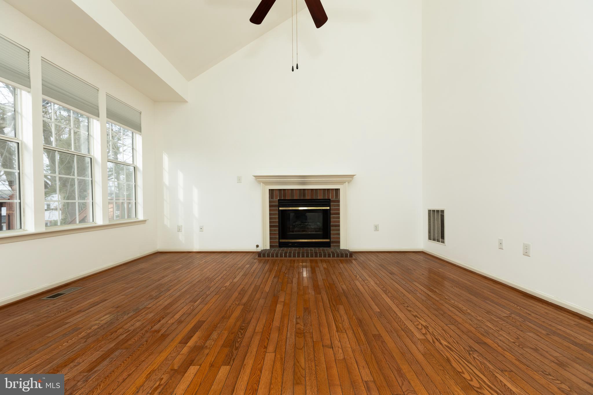 GATEWAY COMMONS - Residential