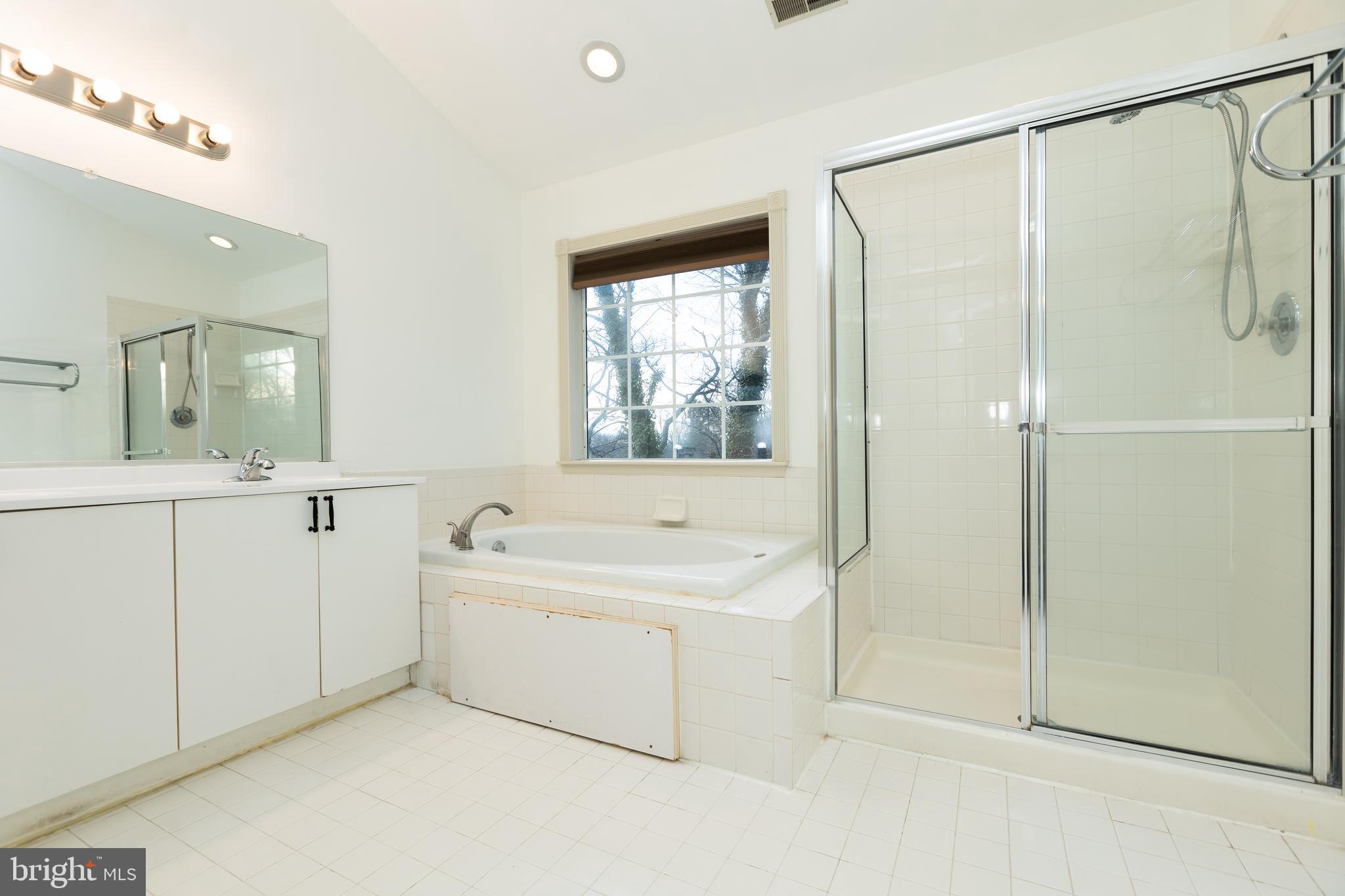 GATEWAY COMMONS - Residential