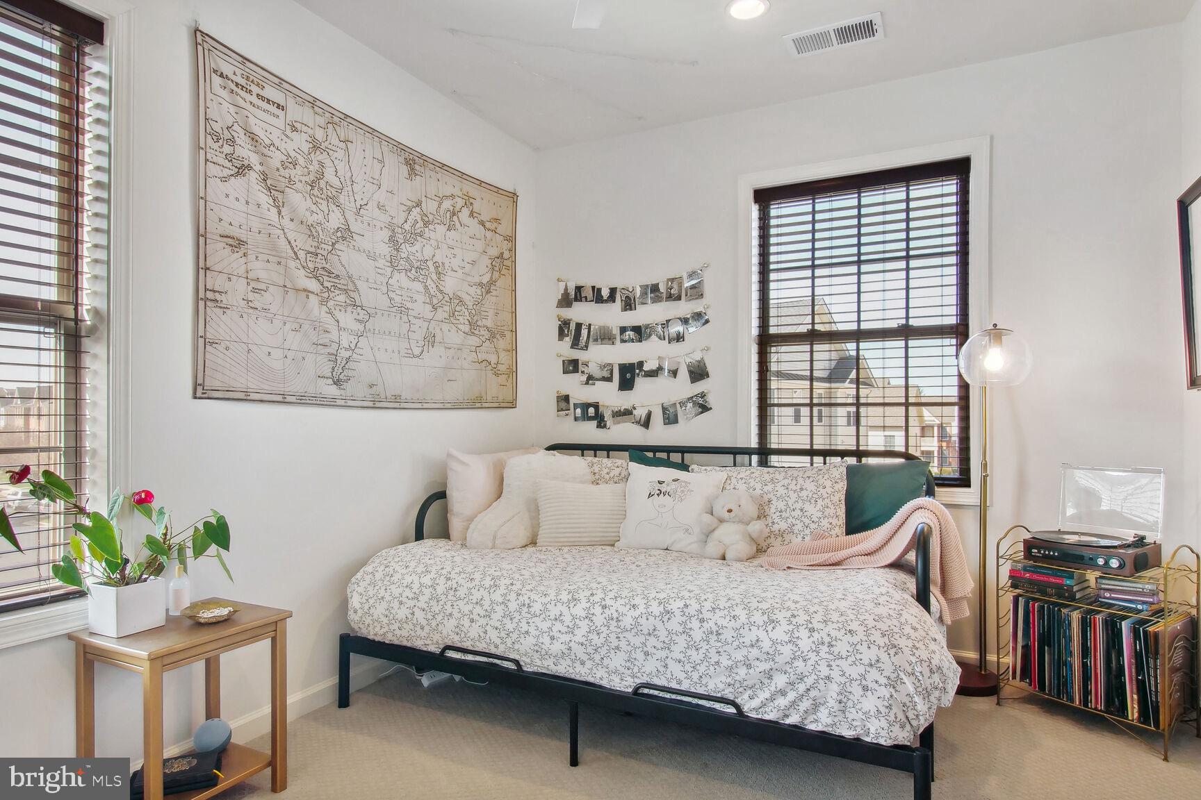 MOOREFIELD STATION - Residential