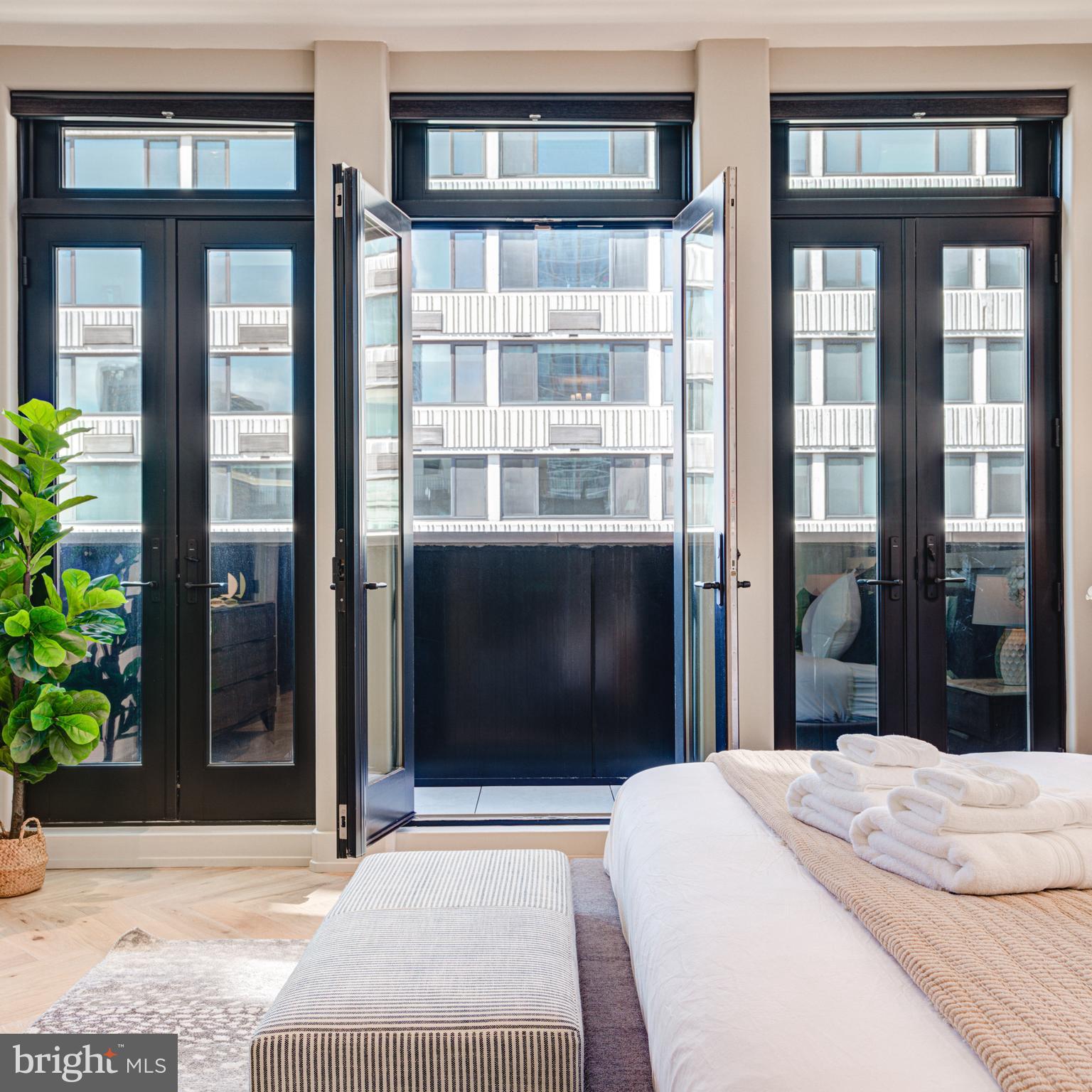 FITLER SQUARE - Residential Lease