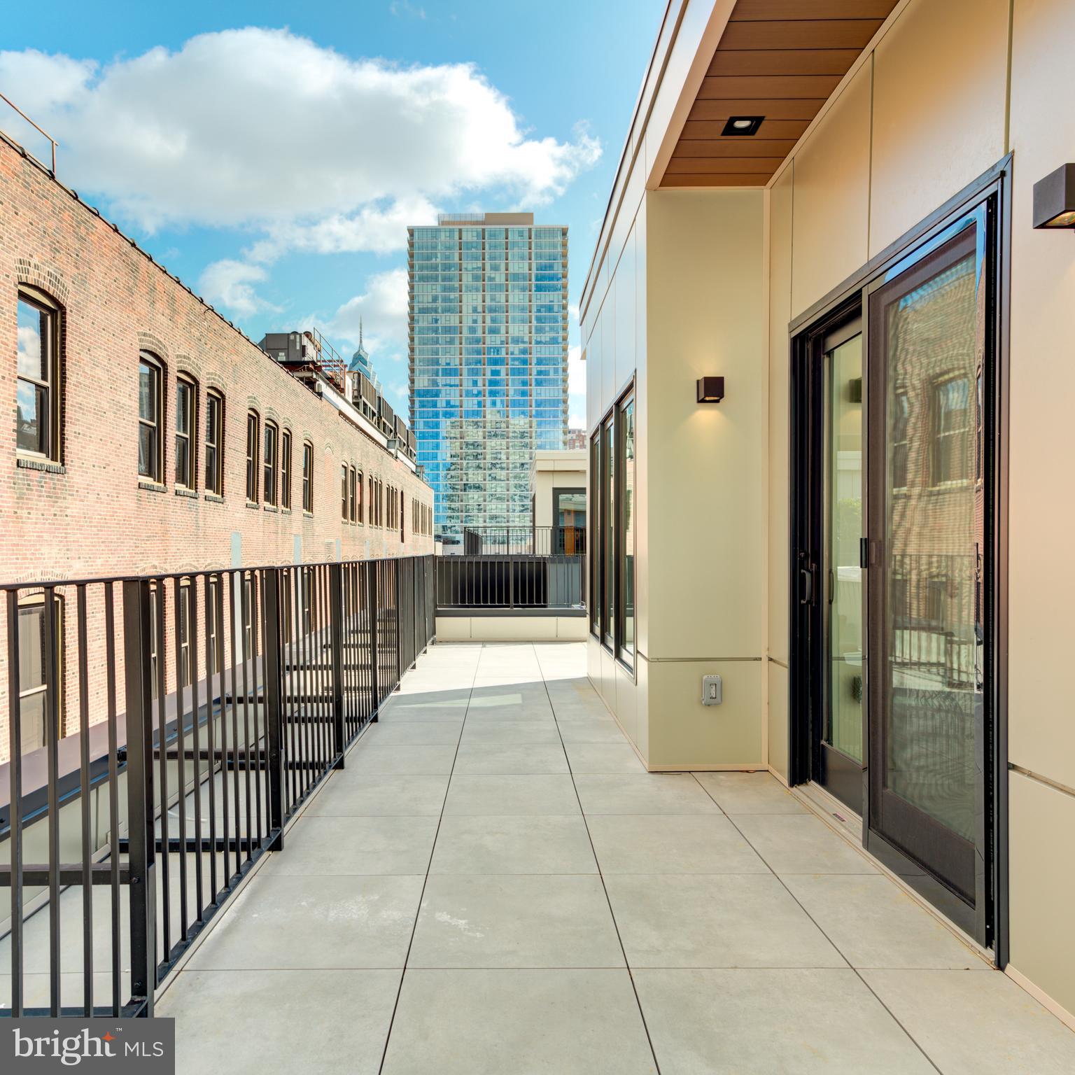 FITLER SQUARE - Residential Lease