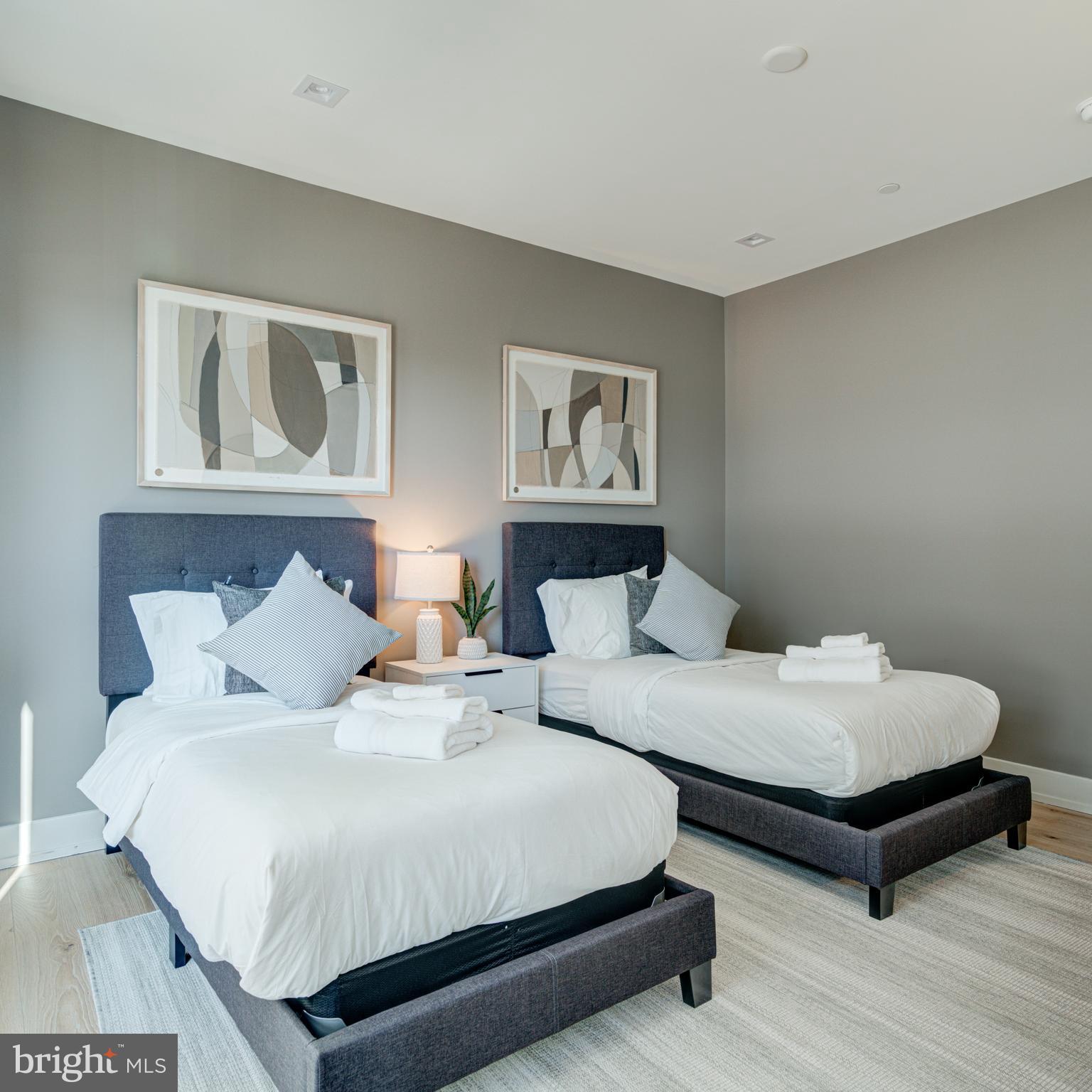 FITLER SQUARE - Residential Lease