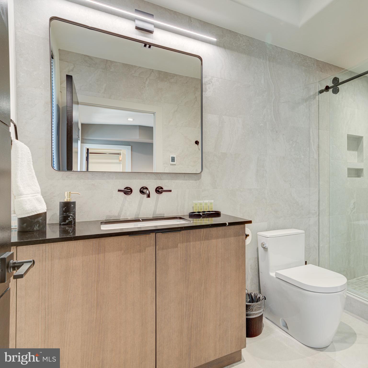 FITLER SQUARE - Residential Lease