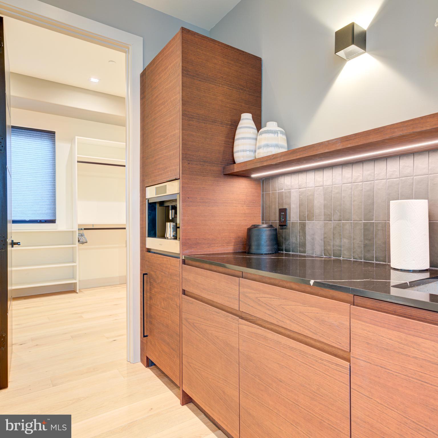 FITLER SQUARE - Residential Lease