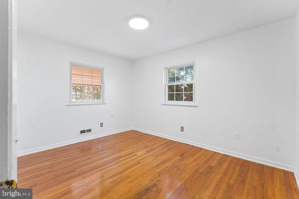 DEERFIELD - Residential Lease