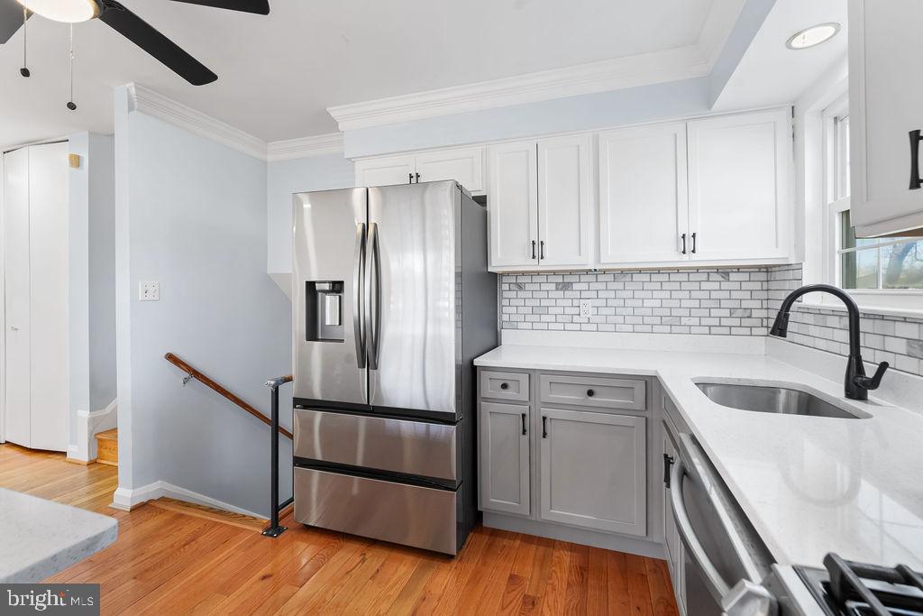 DEERFIELD - Residential Lease