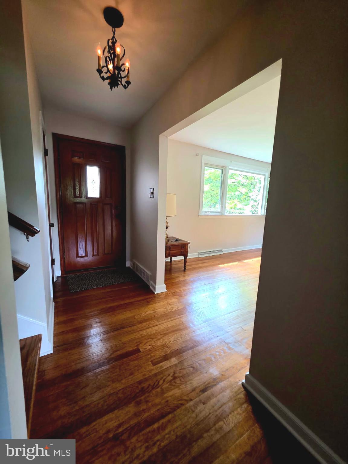 1261 BUCK LANE