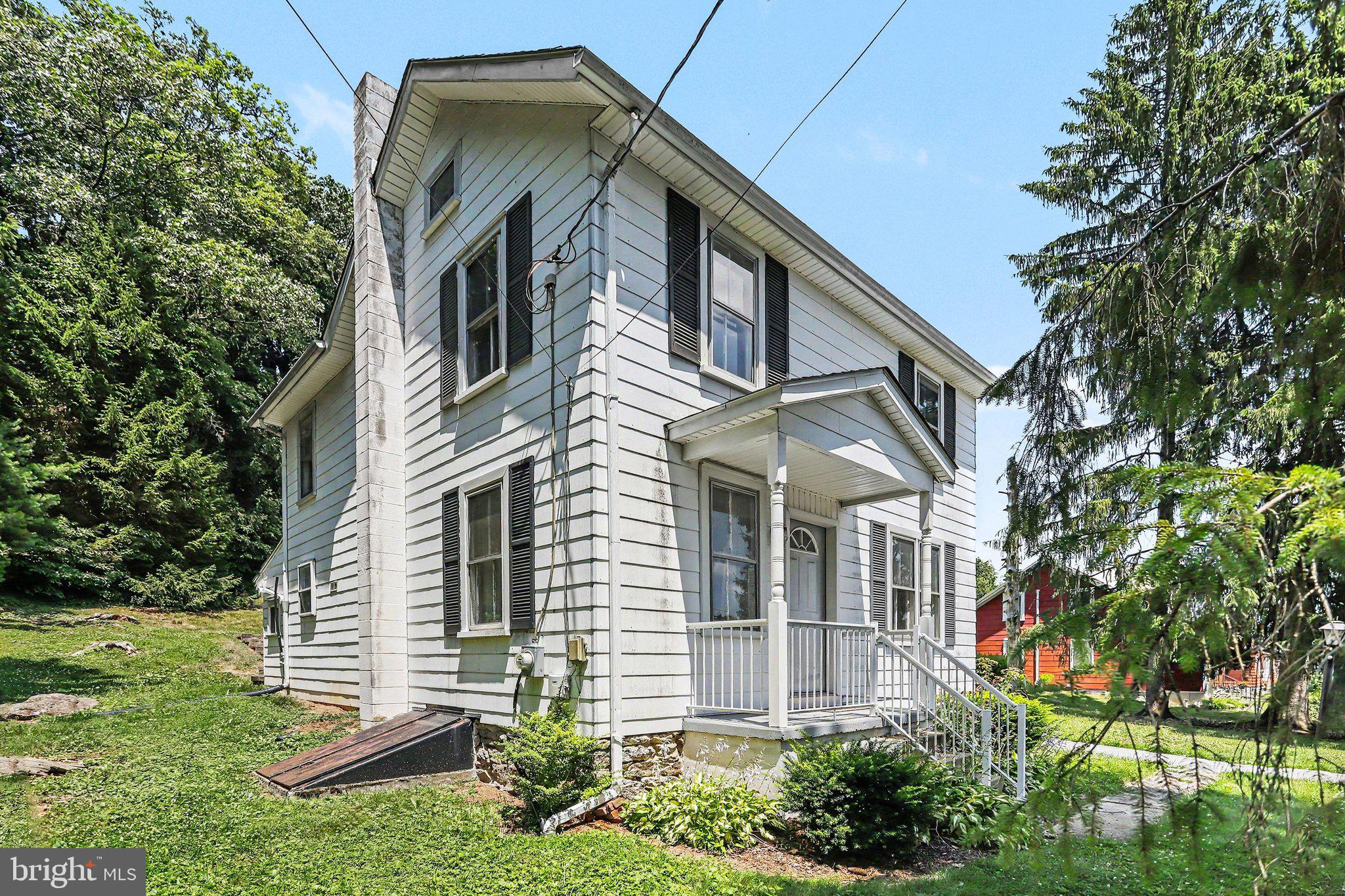 13395 PENNERSVILLE ROAD