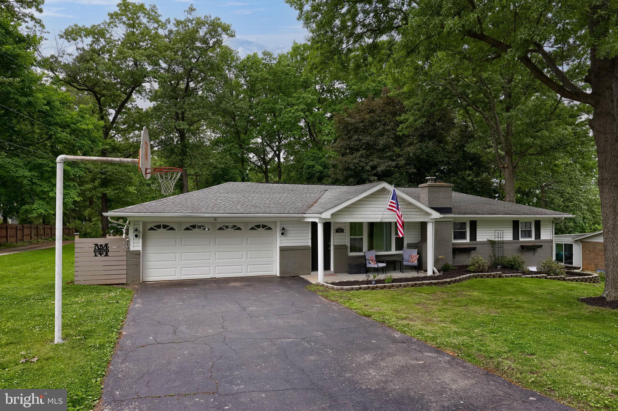 786 SUMMIT DRIVE