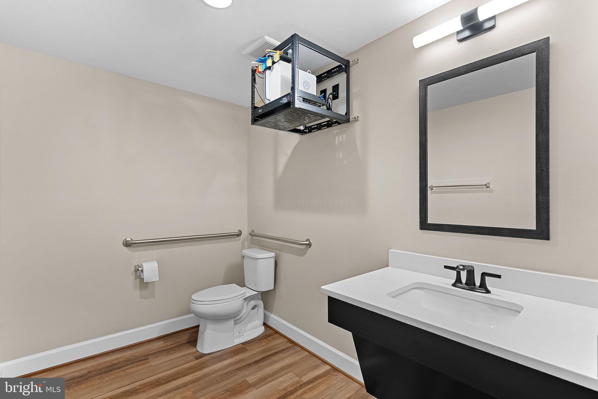 THE RETREAT AT WESTFIELDS - Residential