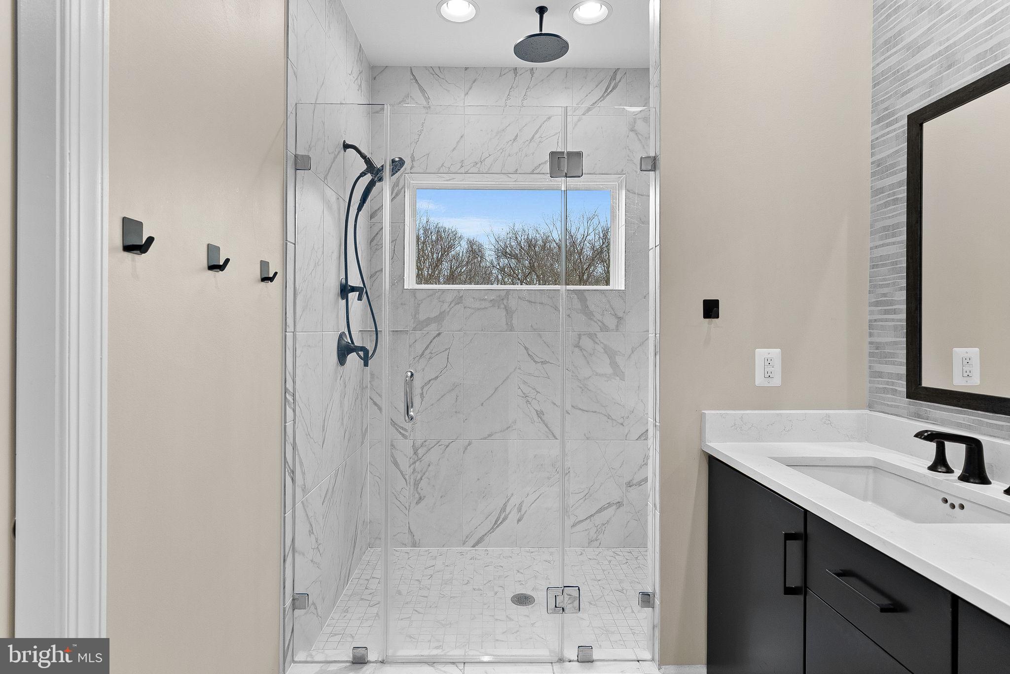 THE RETREAT AT WESTFIELDS - Residential