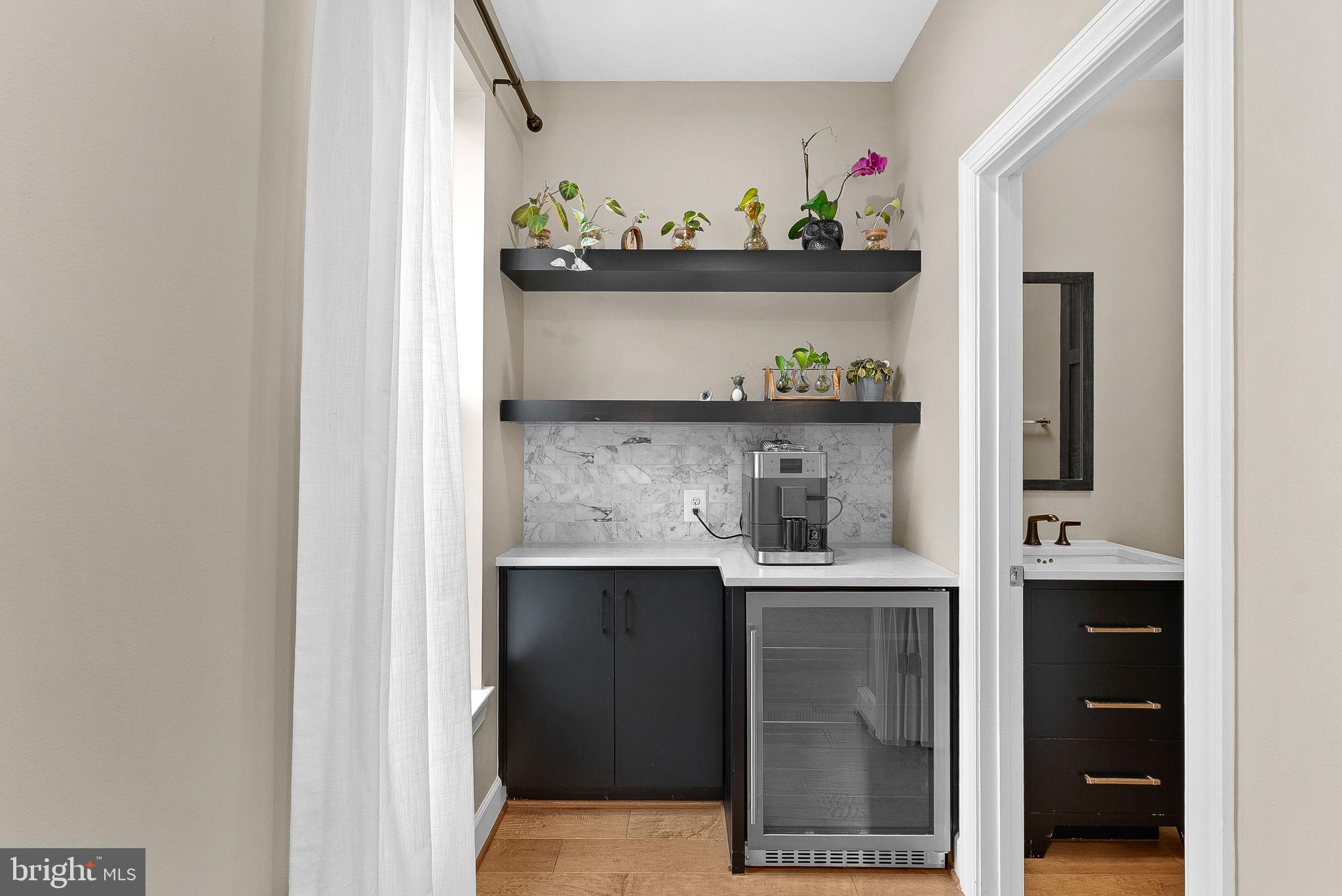 THE RETREAT AT WESTFIELDS - Residential