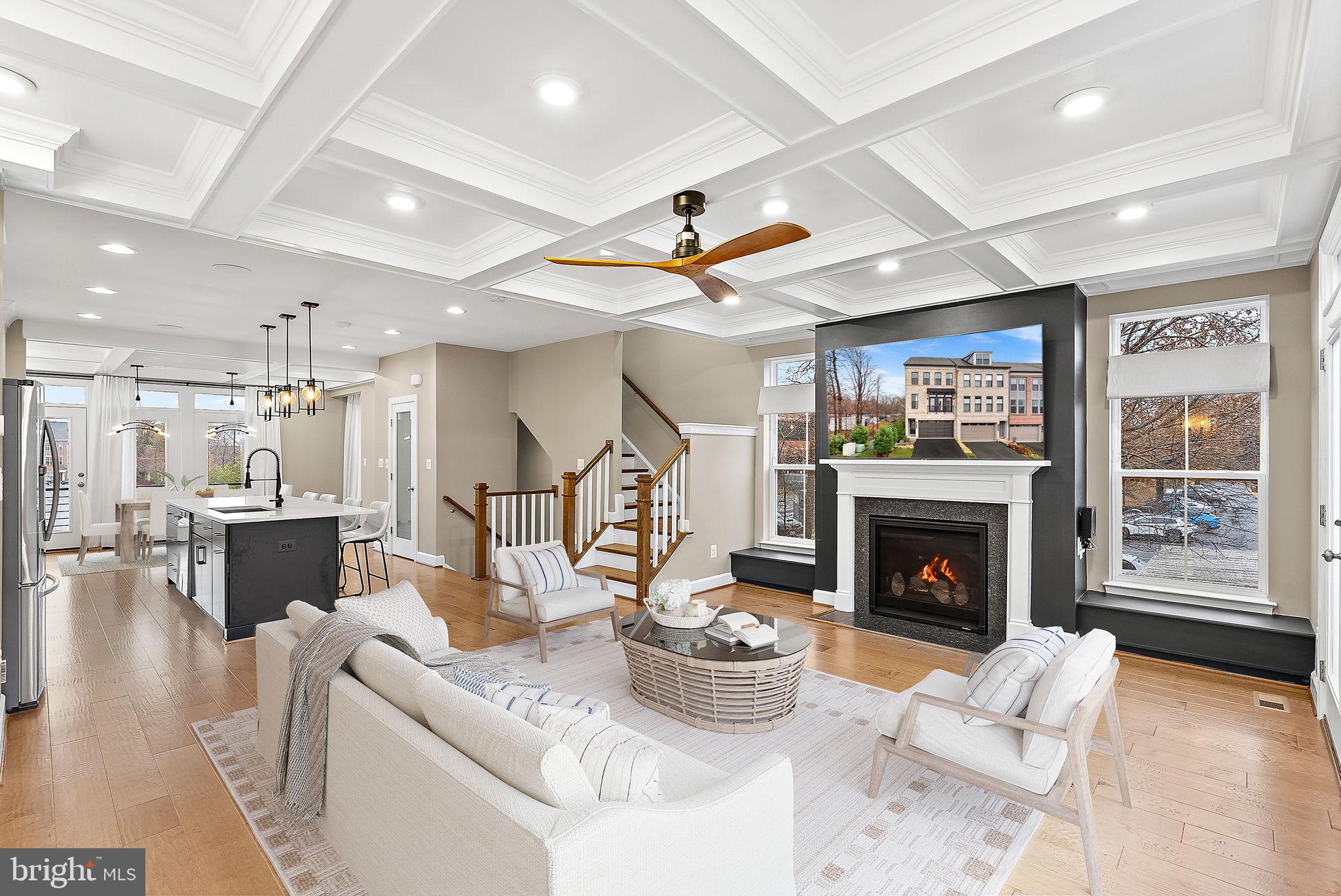 THE RETREAT AT WESTFIELDS - Residential