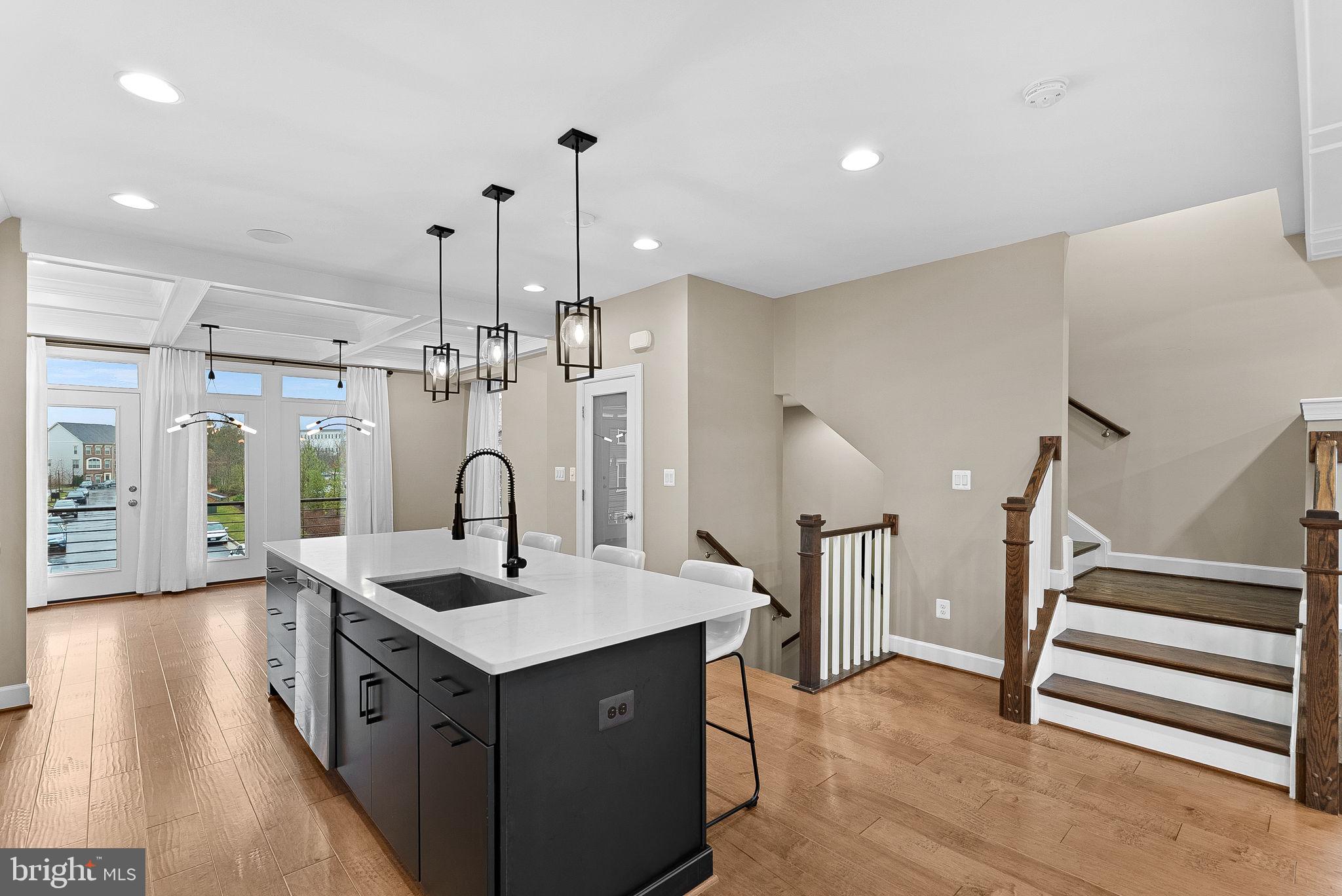 THE RETREAT AT WESTFIELDS - Residential