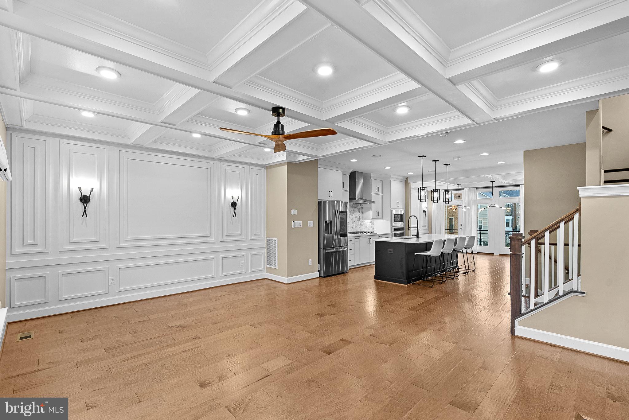 THE RETREAT AT WESTFIELDS - Residential