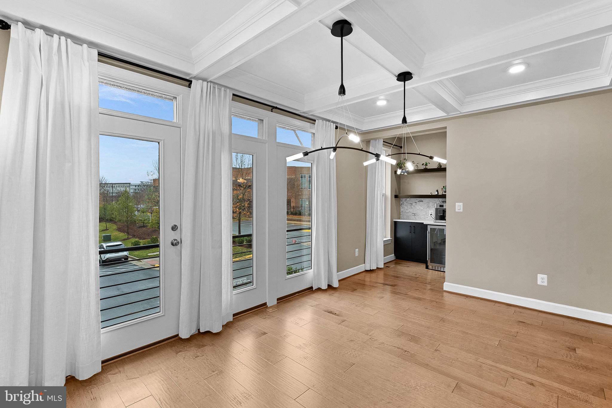 THE RETREAT AT WESTFIELDS - Residential