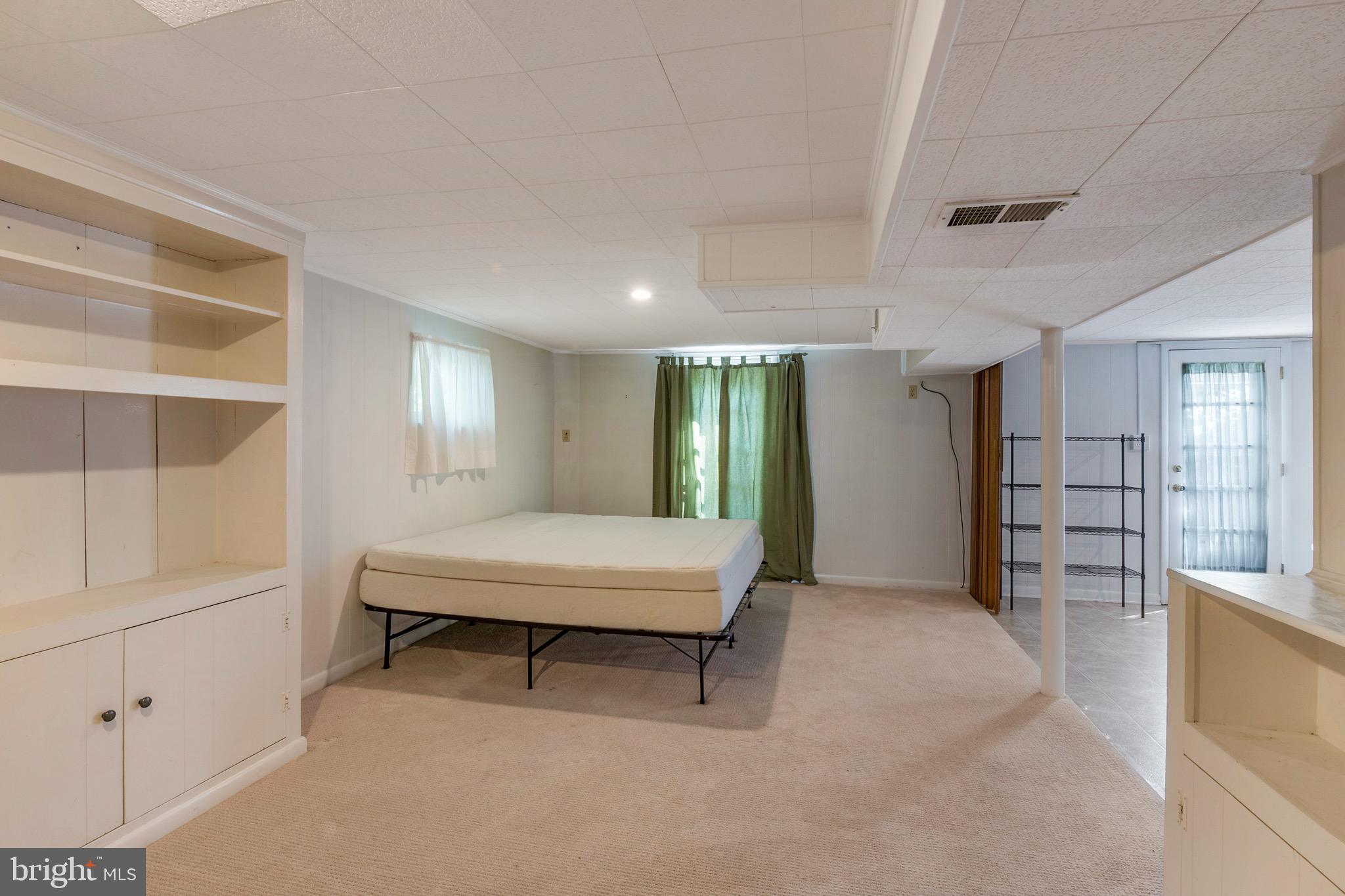 ADMIRAL HEIGHTS - Residential