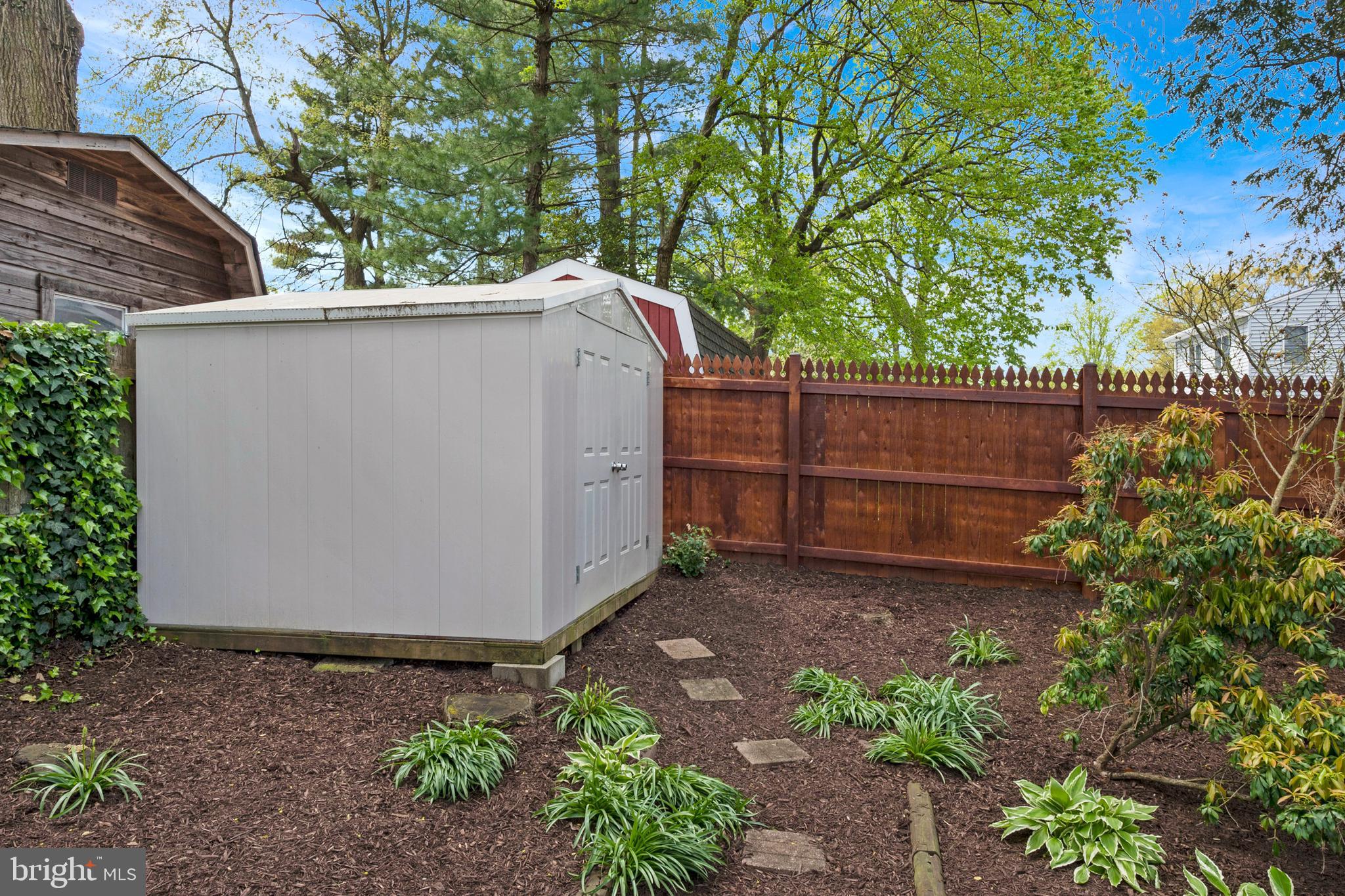 ADMIRAL HEIGHTS - Residential