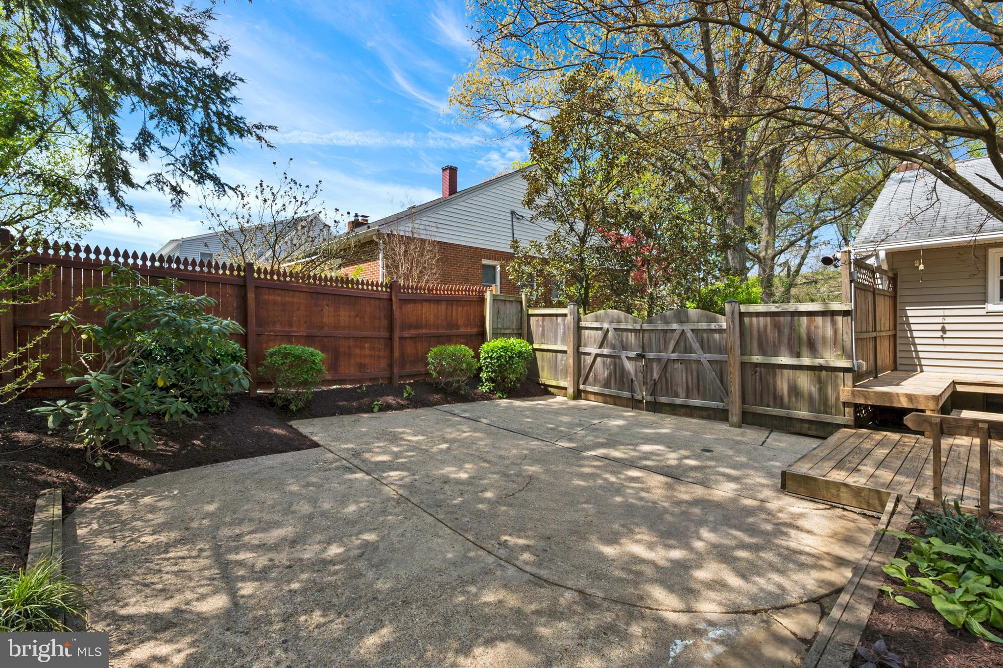 ADMIRAL HEIGHTS - Residential