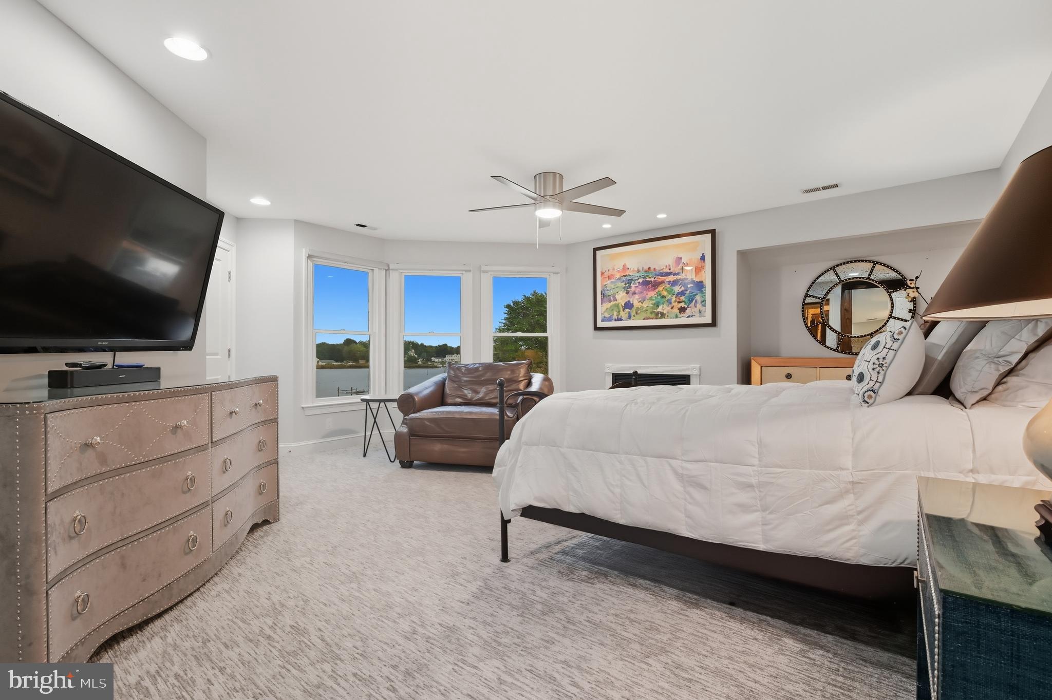 BAY CITY - Residential