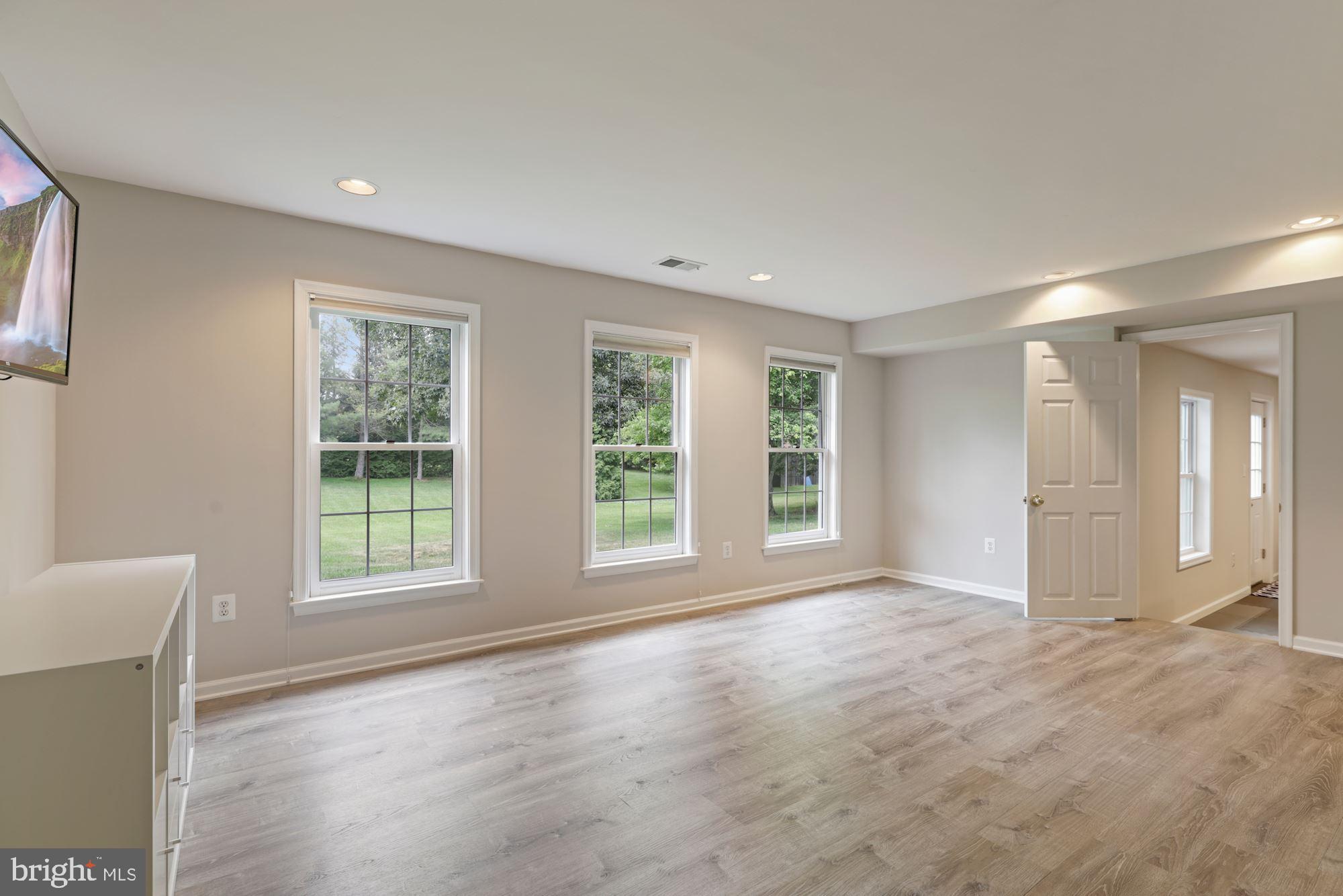 BLENHEIM - Residential