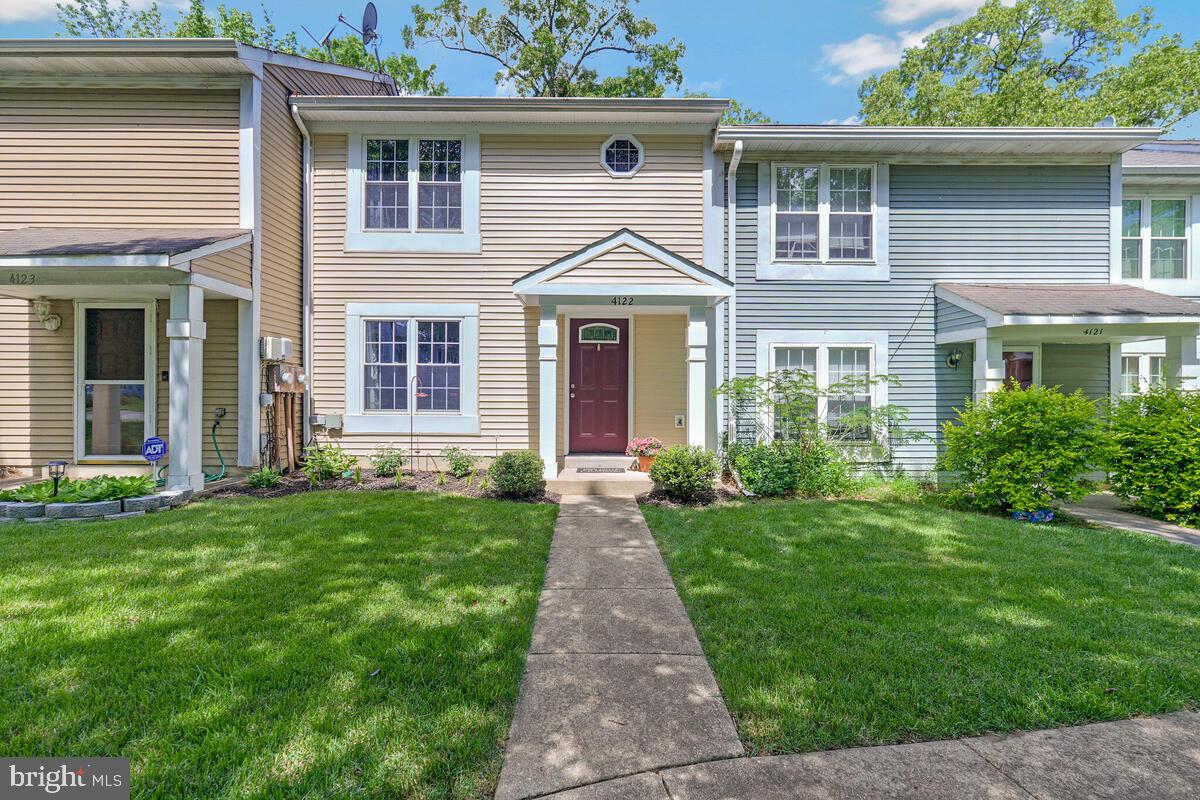 4122 BLUEBIRD DRIVE