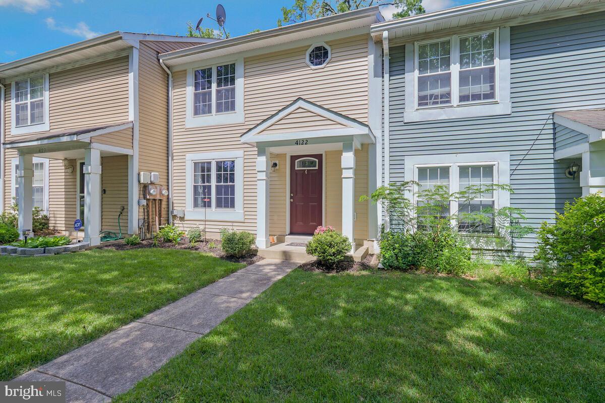 4122 BLUEBIRD DRIVE