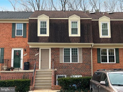 Homes For Sale - 3726 Ferrara Drive<br/> SILVER SPRING, MD 20906