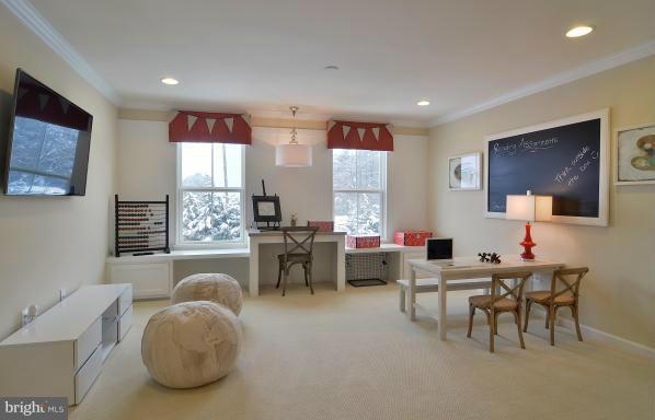 BENTLEY PARK - Residential