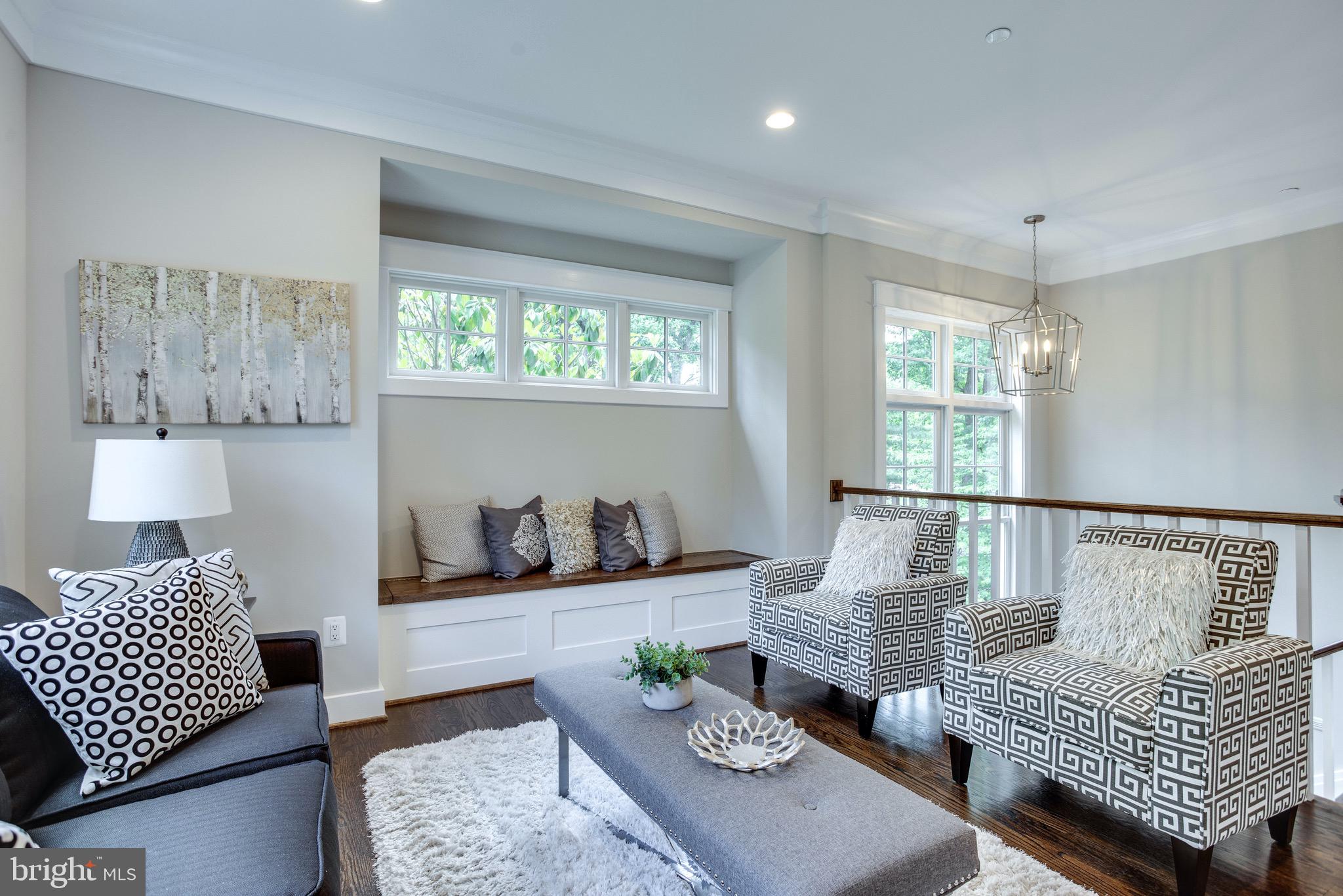 KENWOOD PARK - Residential