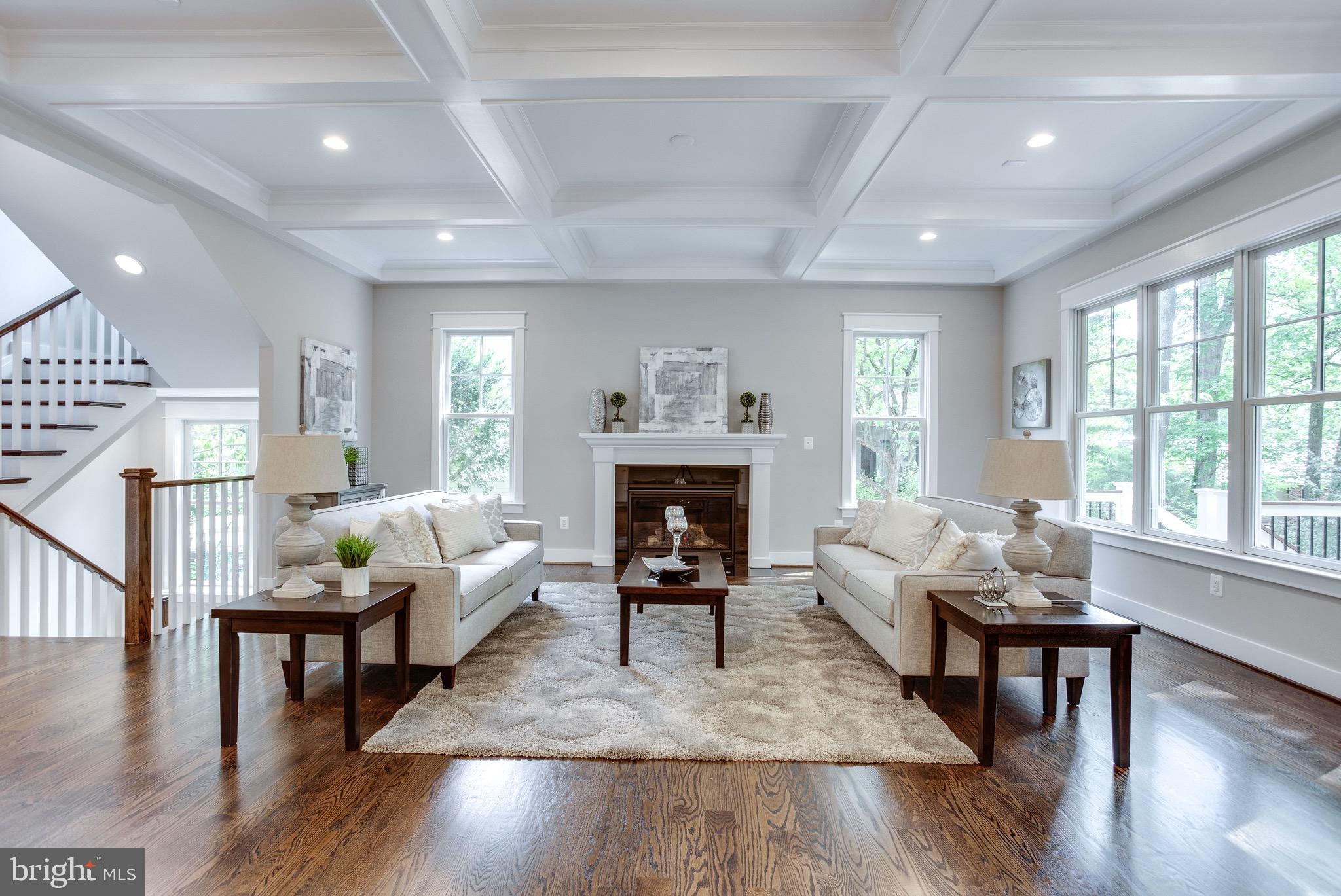 KENWOOD PARK - Residential