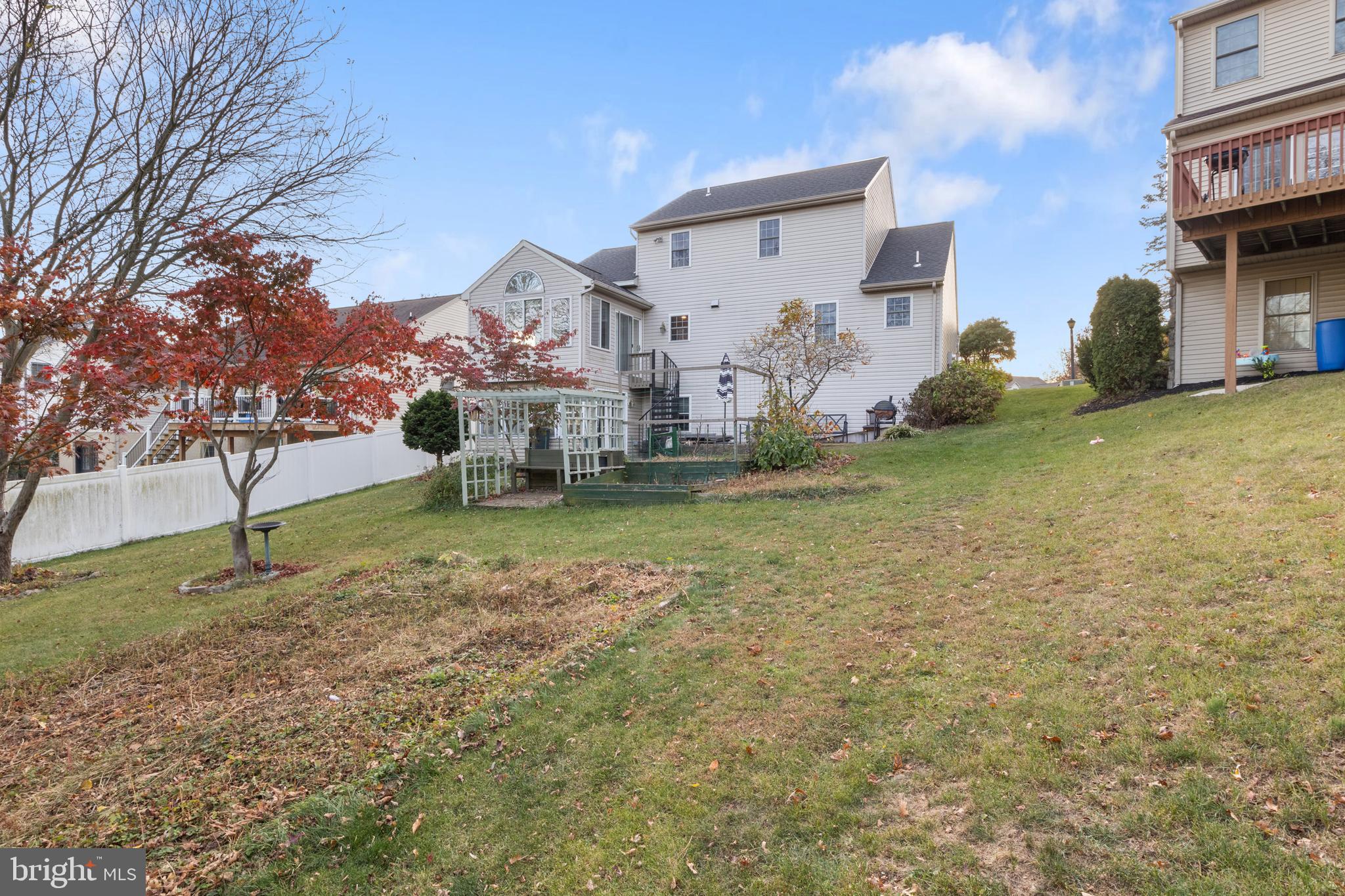 NORTHBROOKE - Residential