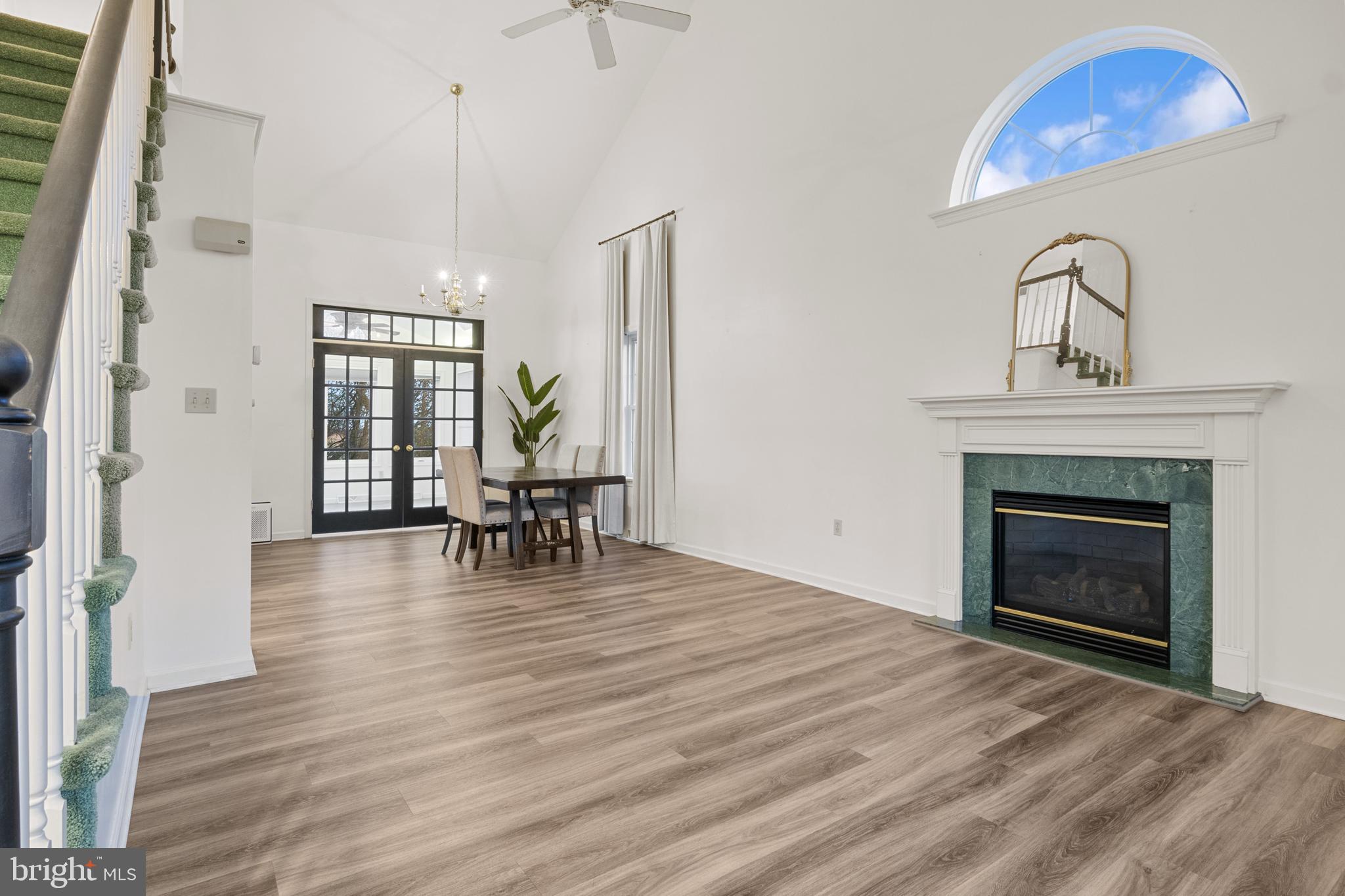 NORTHBROOKE - Residential